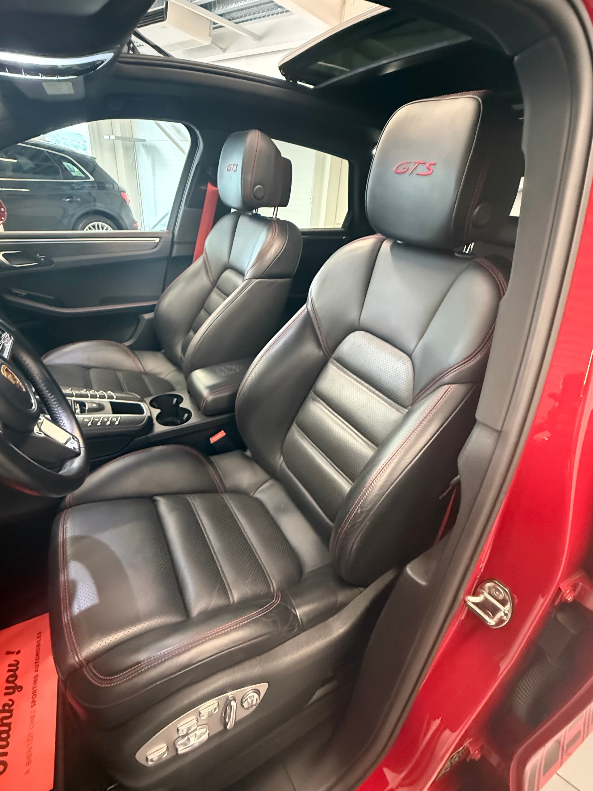 PORSCHE Macan GTS PDK Approved Garantie-image-15