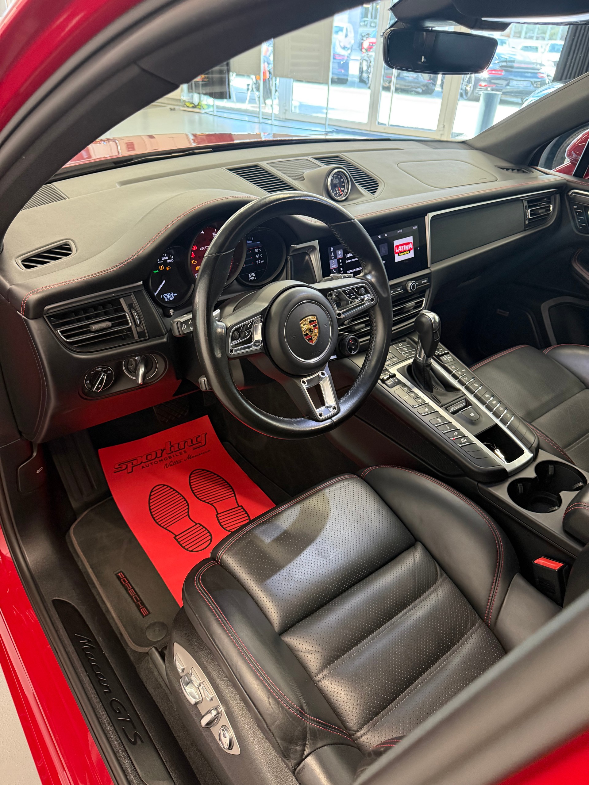 PORSCHE Macan GTS PDK Approved Garantie-image-13