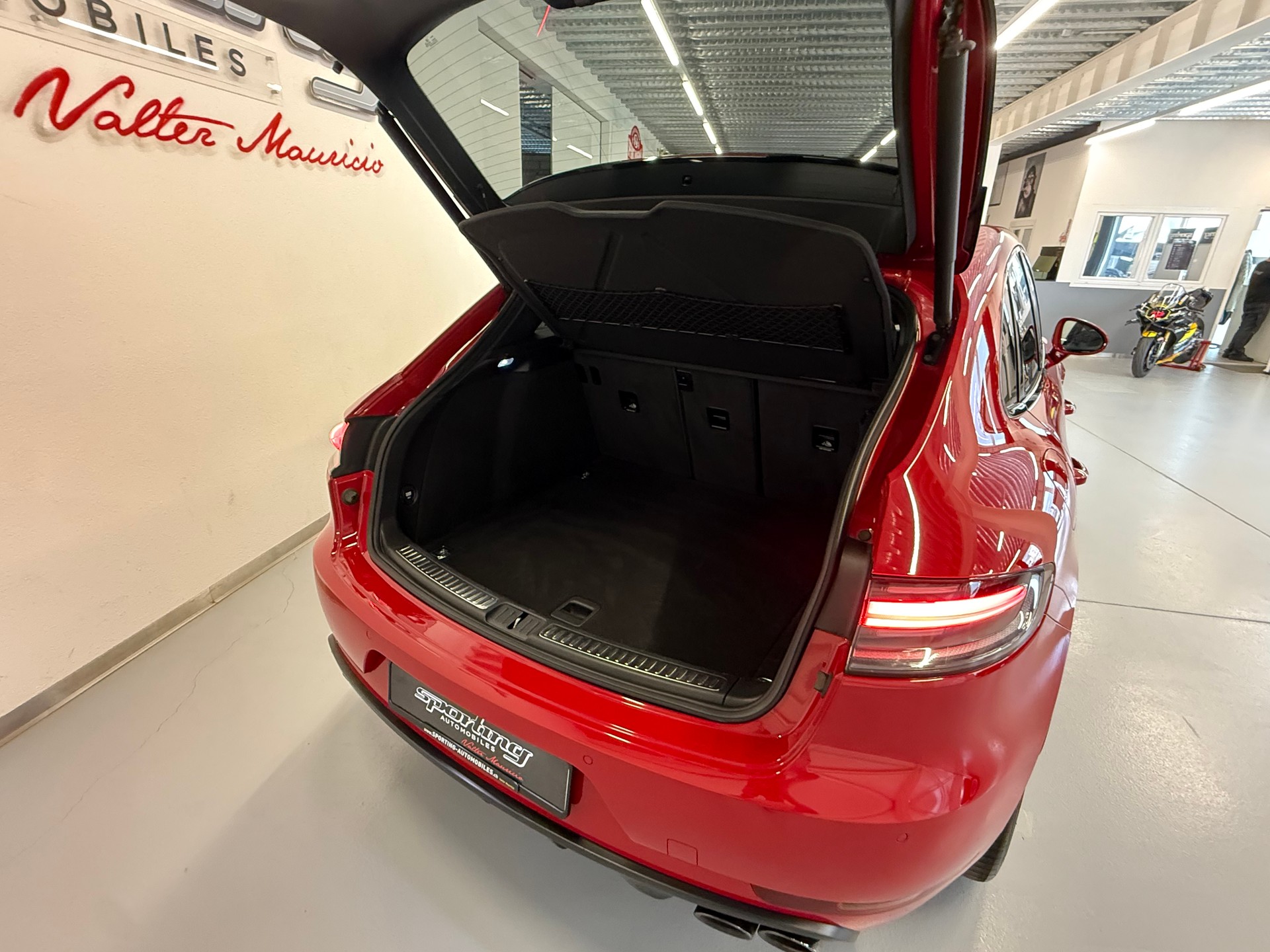 PORSCHE Macan GTS PDK Approved Garantie-image-25