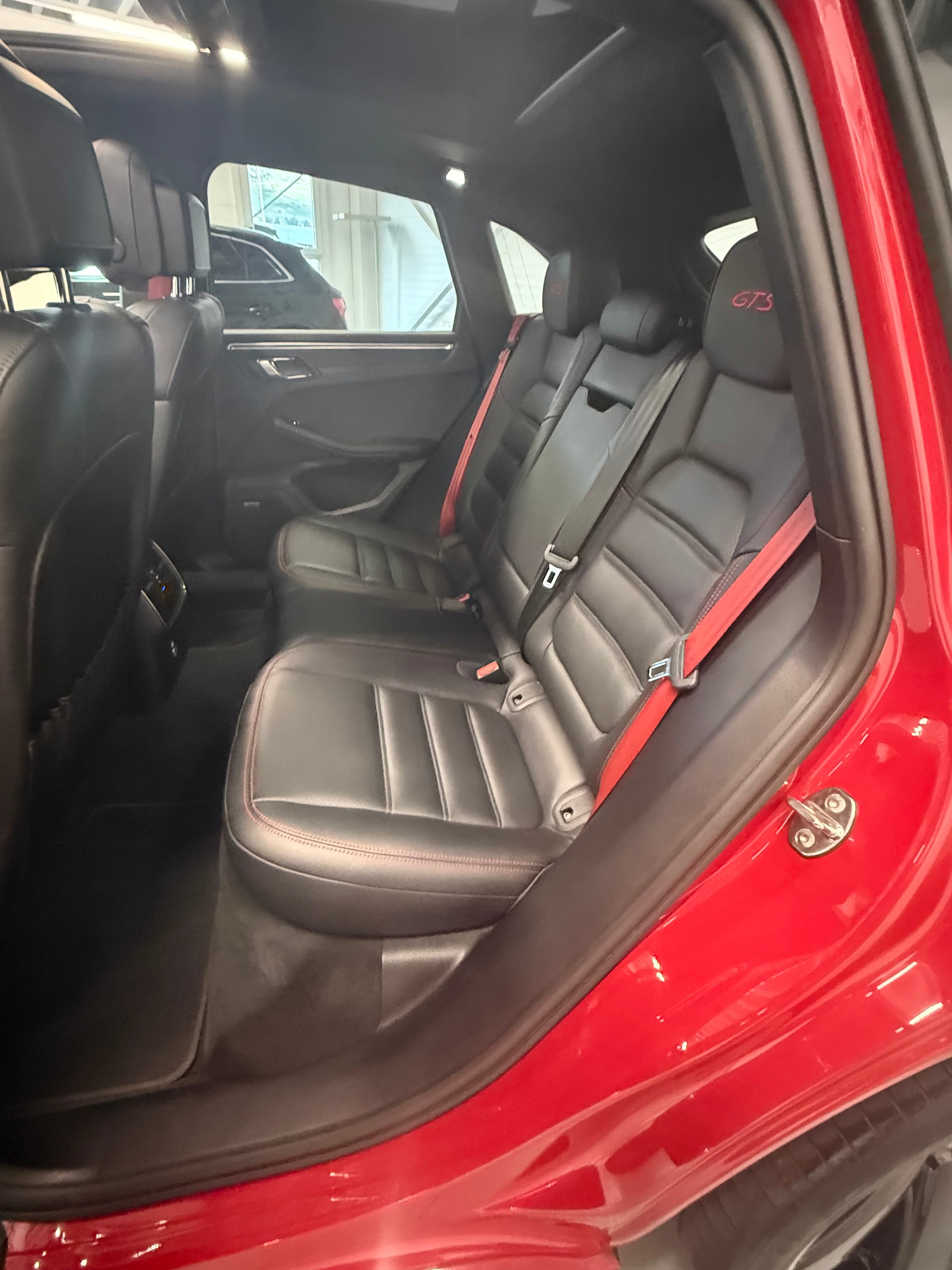 PORSCHE Macan GTS PDK Approved Garantie-image-16