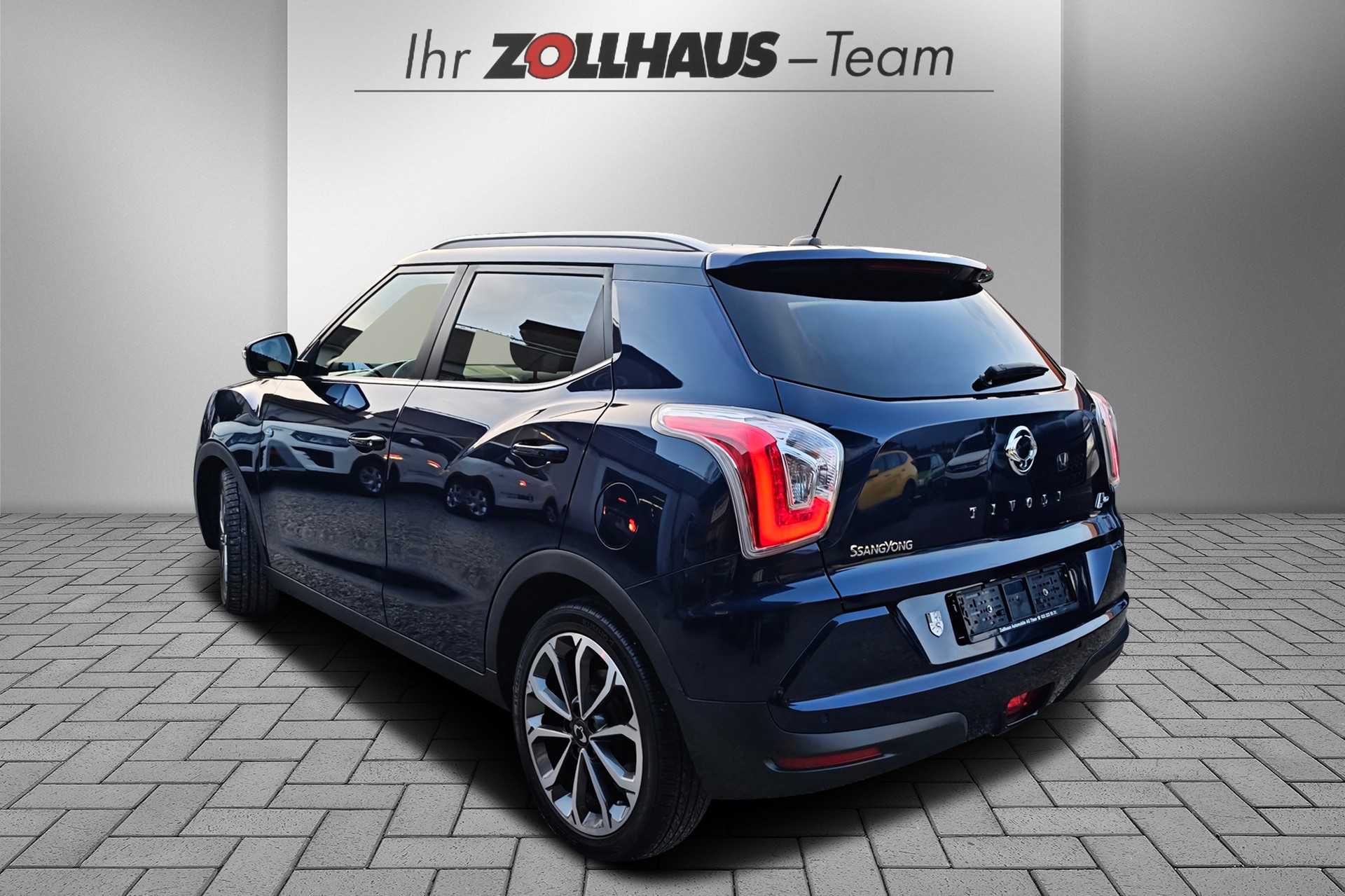 KGM-SsangYong Tivoli 1.6 eXDi Sapphire 4WD Automatic-image-3