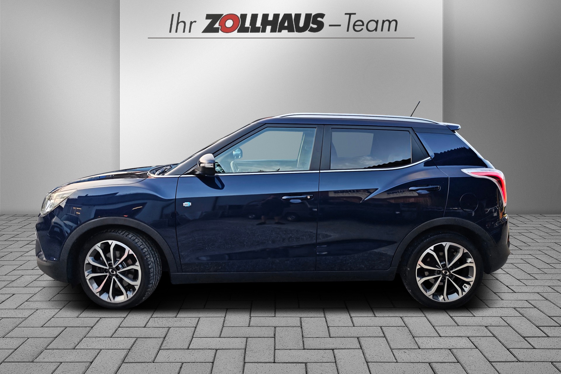 KGM-SsangYong Tivoli 1.6 eXDi Sapphire 4WD Automatic-image-2
