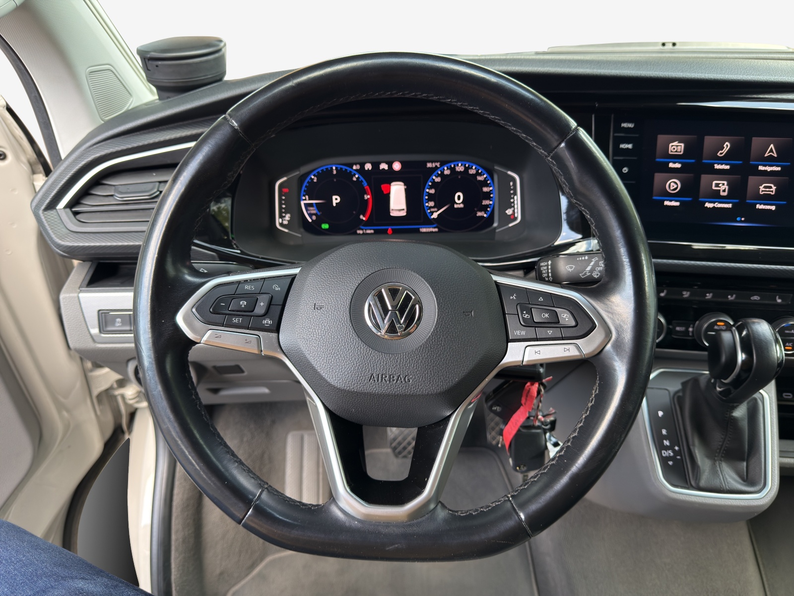 VW T6.1 California 2.0 TDI Ocean Liberty 4Motion DSG-image-9