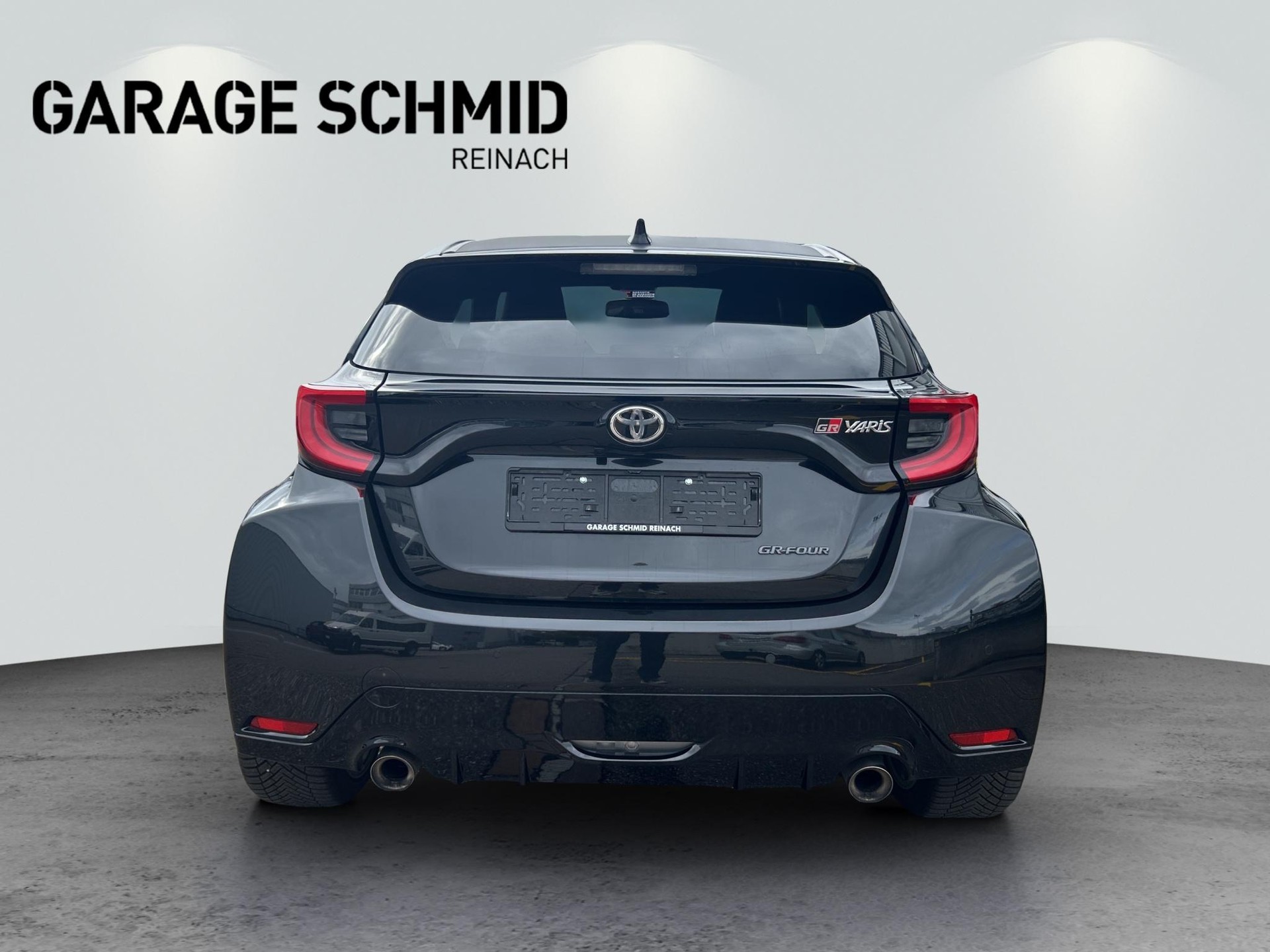 TOYOTA GR Yaris 1.6 Turbo Sport 4x4-image-5