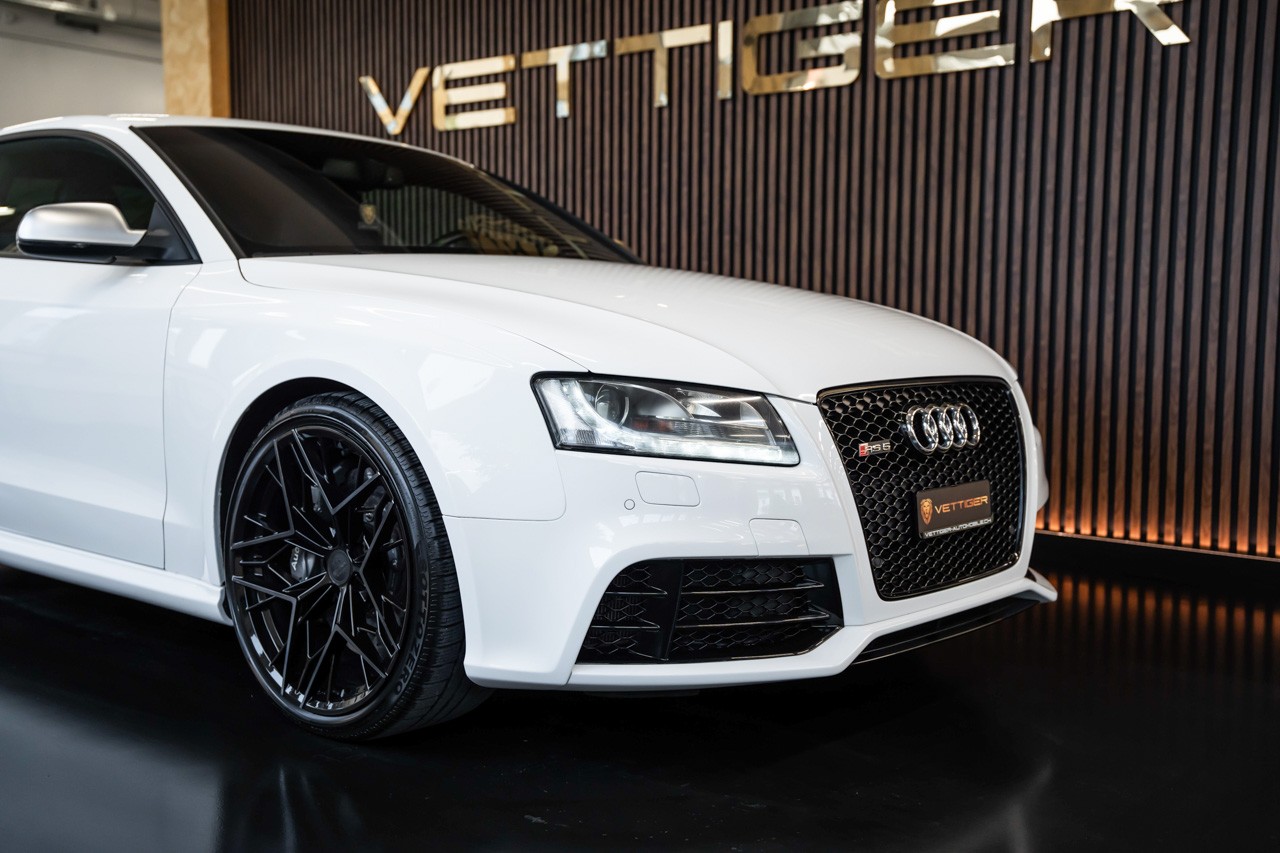 AUDI RS5 Coupé 4.2 FSI quattro S-tronic-image-9