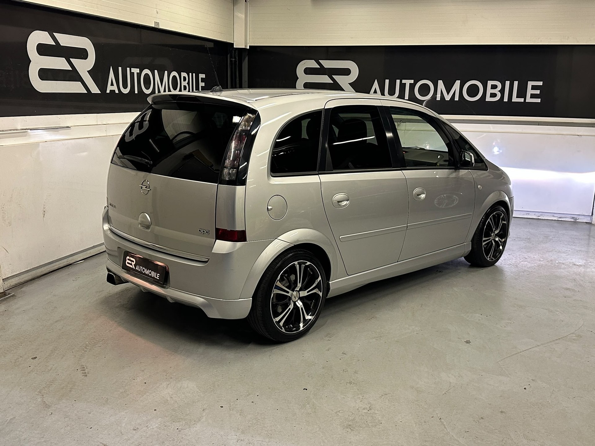 OPEL Meriva 1.6i 16V Turbo OPC-image-6