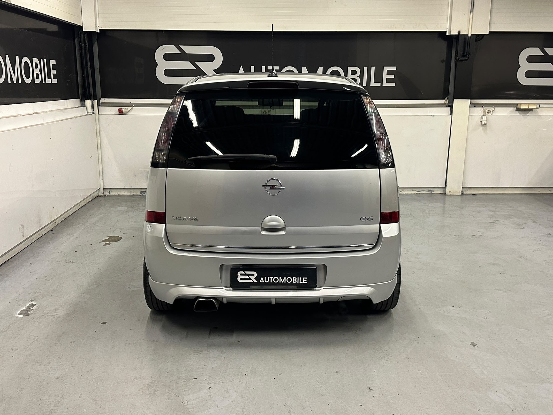 OPEL Meriva 1.6i 16V Turbo OPC-image-4