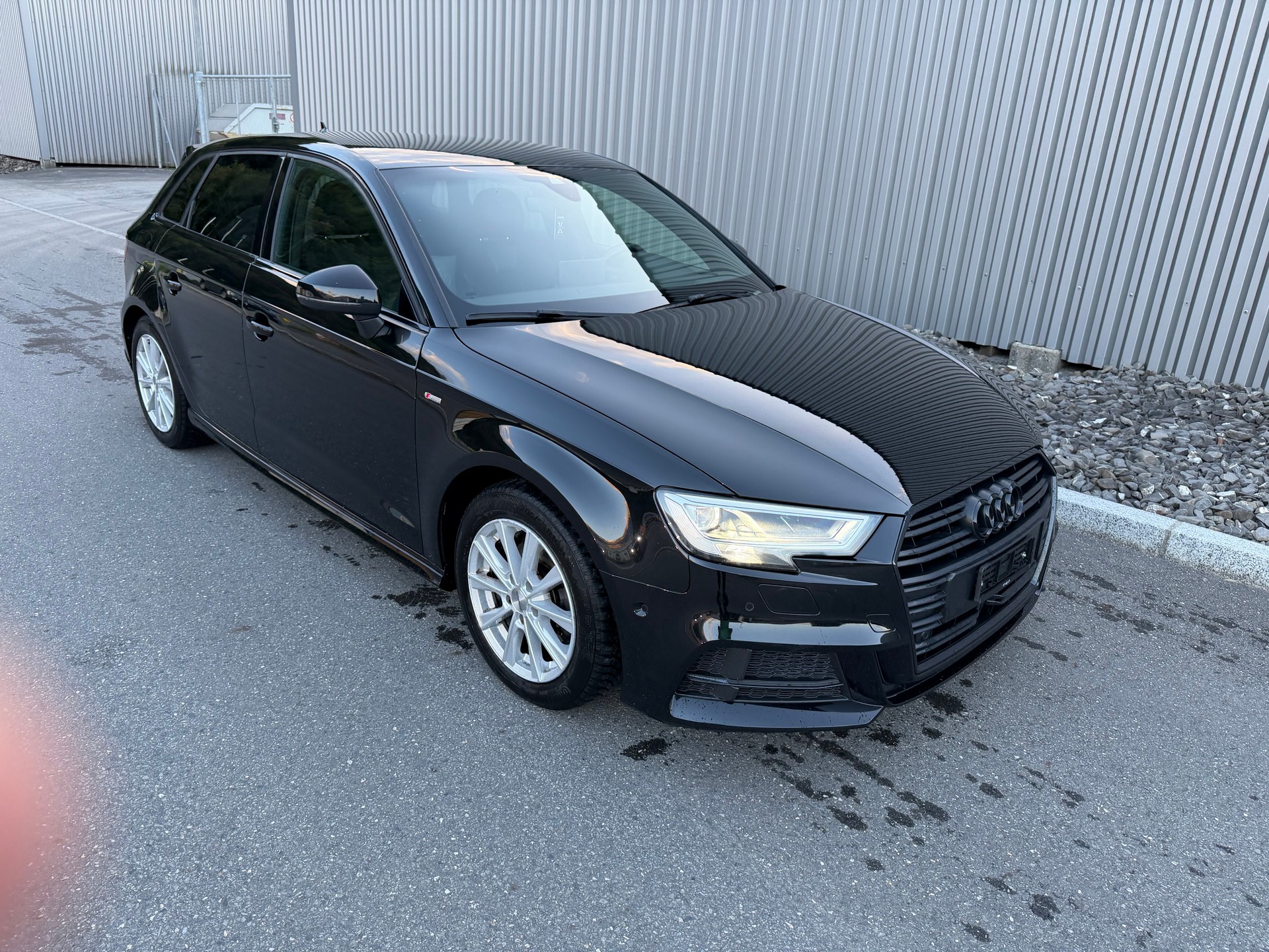 AUDI A3 Sportback 35 TFSI S-tronic-image-8