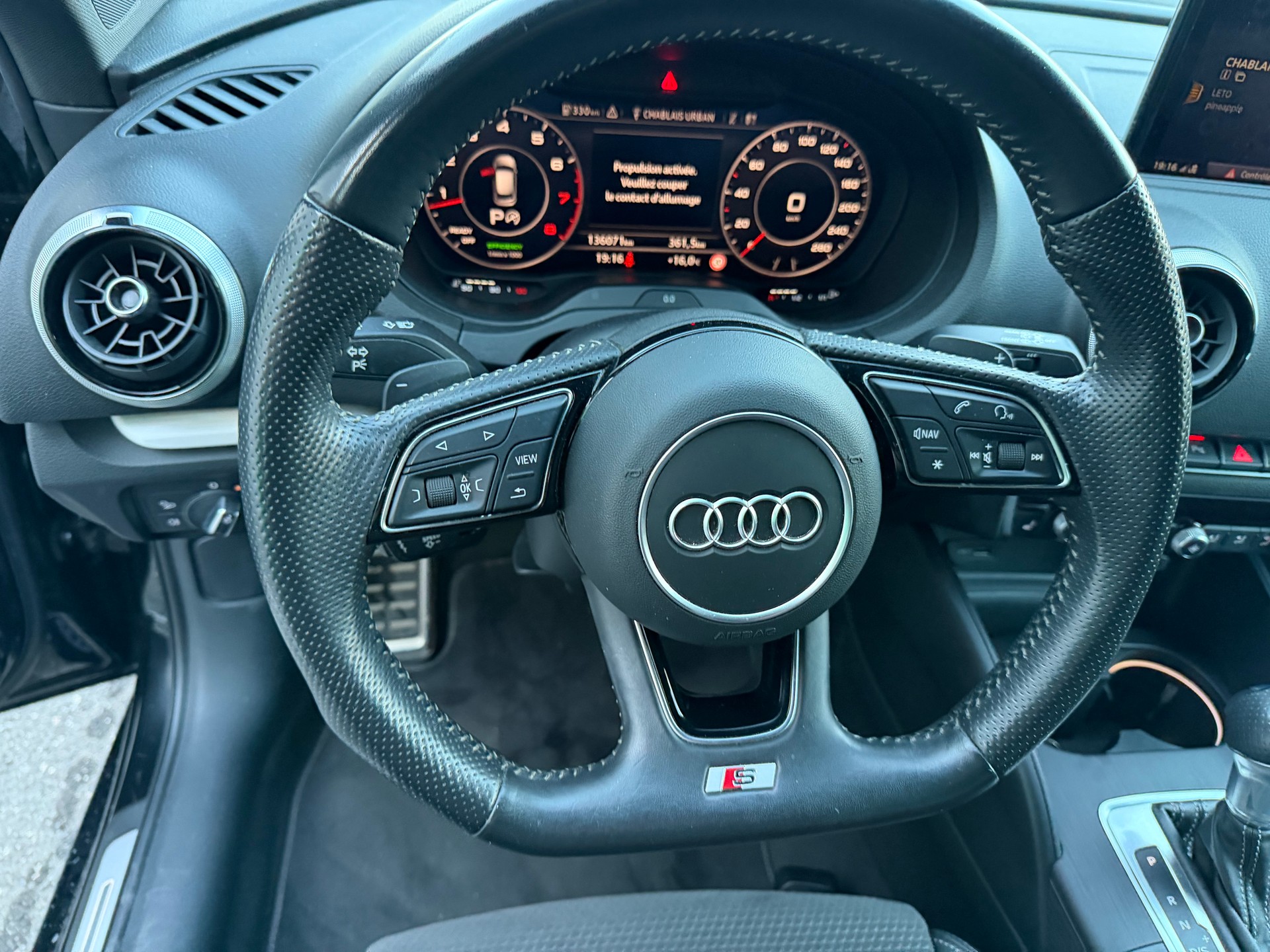 AUDI A3 Sportback 35 TFSI S-tronic-image-17