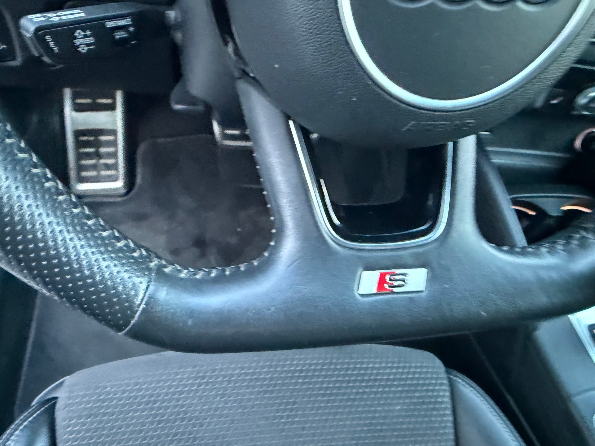 AUDI A3 Sportback 35 TFSI S-tronic-image-18
