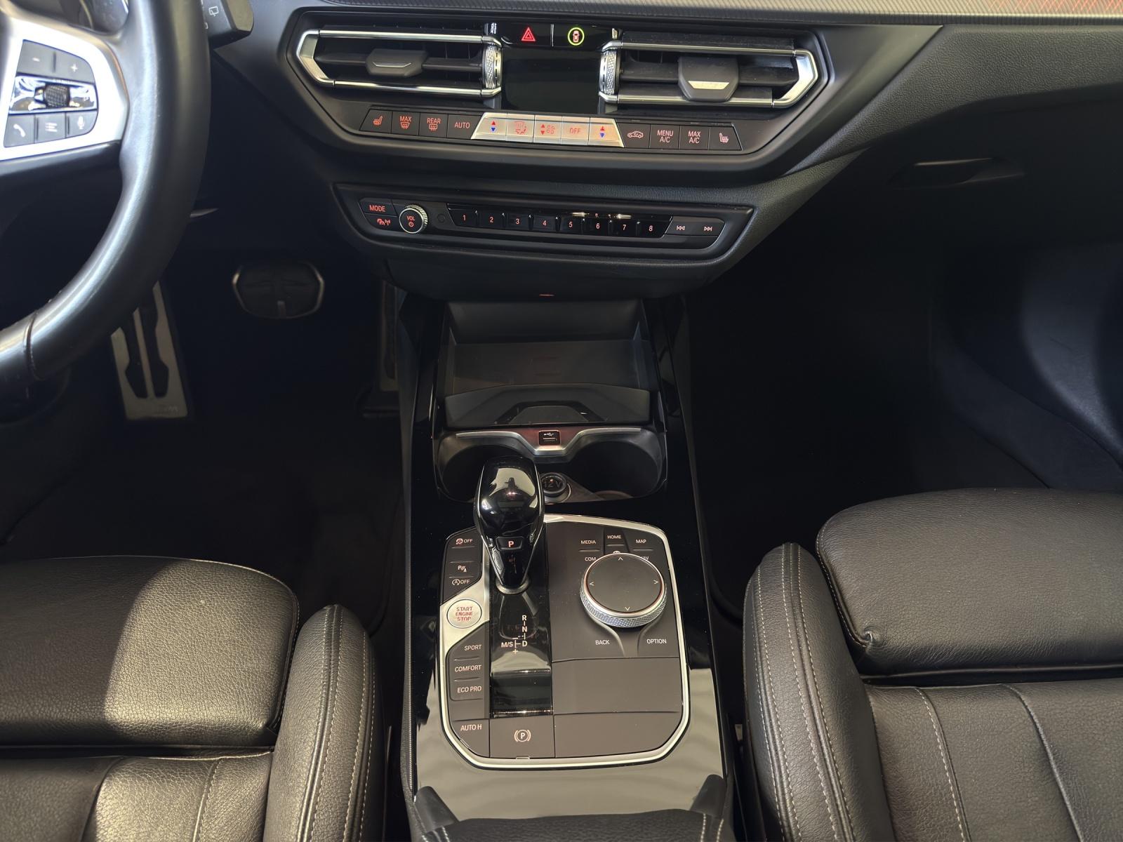 BMW M135i xDrive M-Performance Paket-image-14