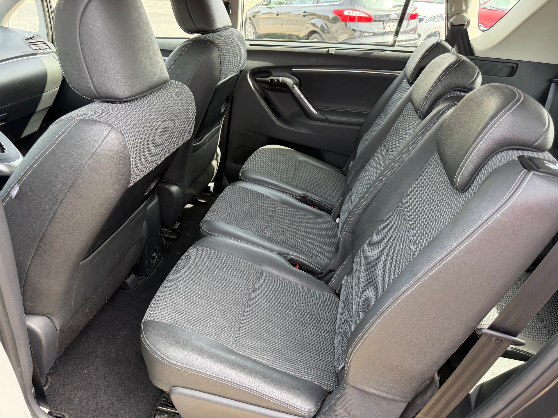 TOYOTA Verso 1.8 Trend Multidrive S-image-11