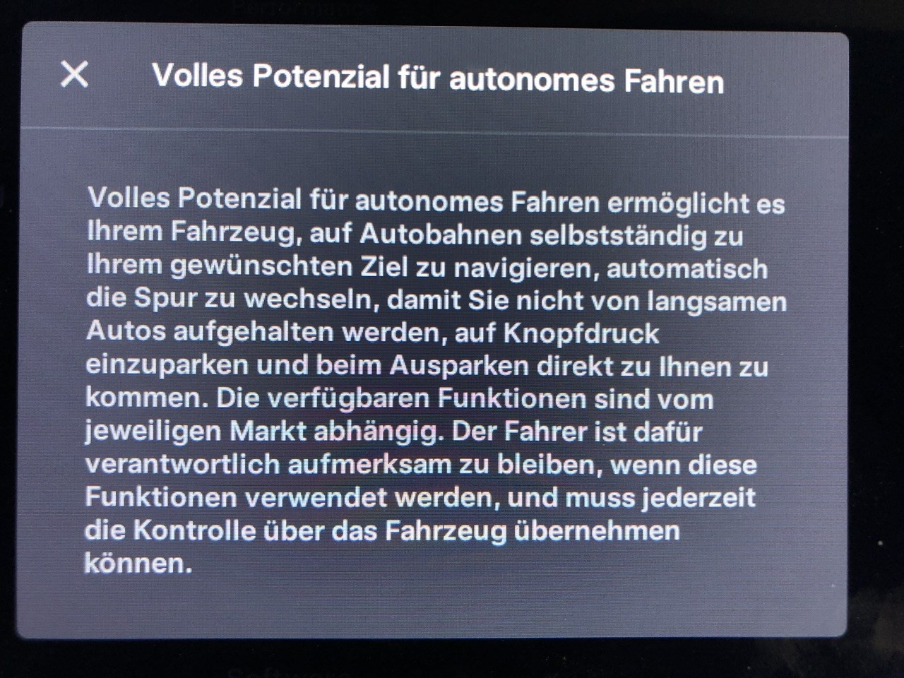 TESLA Model Y Black-Performance 534PSAllrad / Autopilot 3.0 inkl. FSD / AHK-image-9