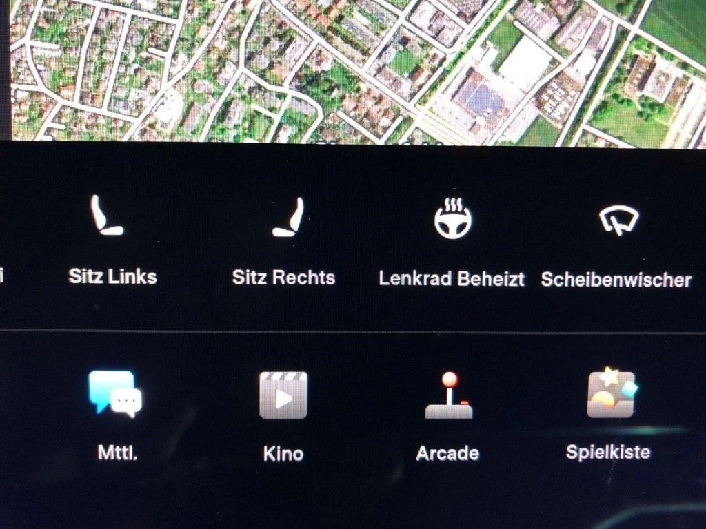 TESLA Model Y Black-Performance 534PSAllrad / Autopilot 3.0 inkl. FSD / AHK-image-19