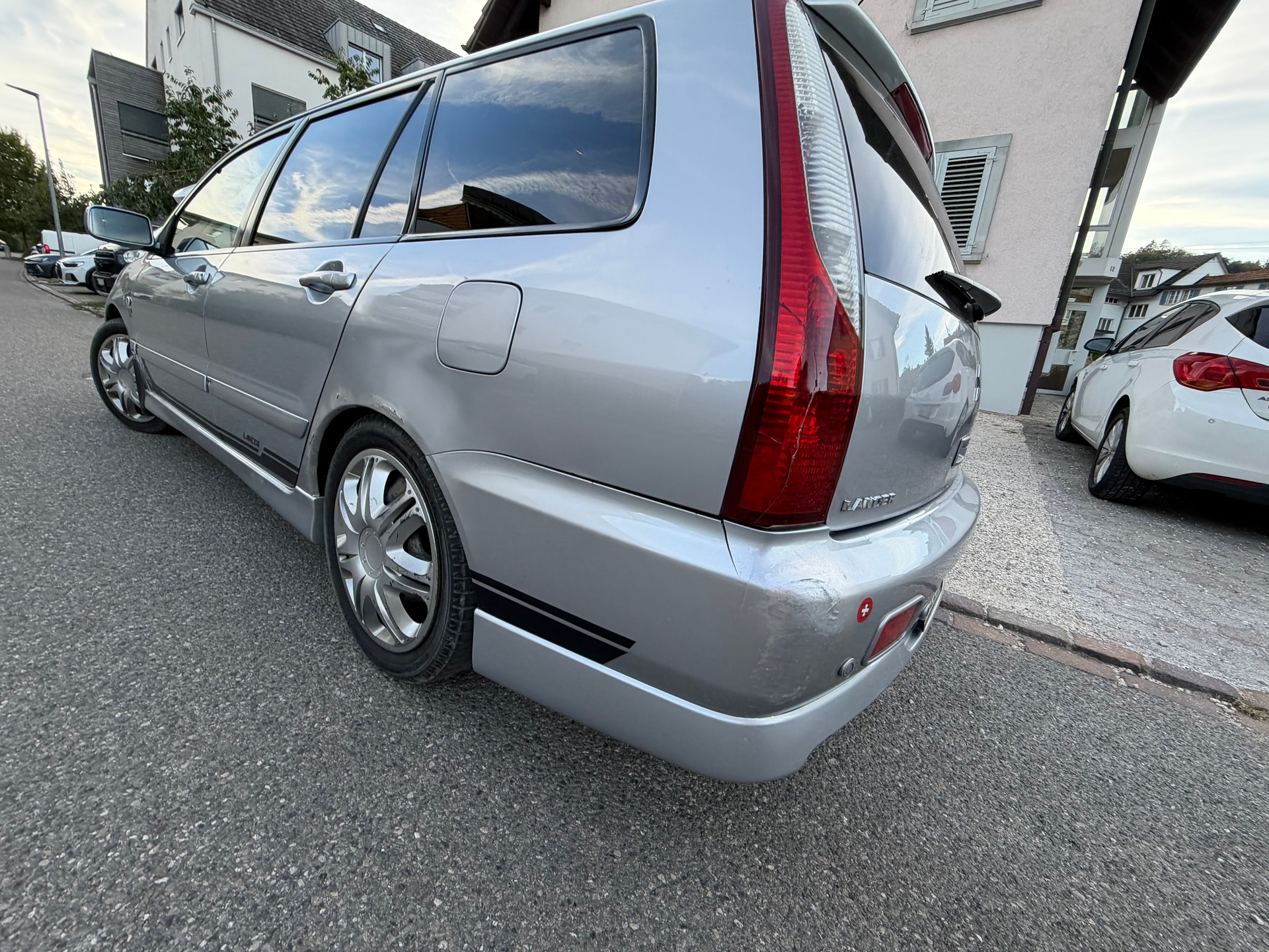MITSUBISHI Lancer 2.0 Edition-image-4