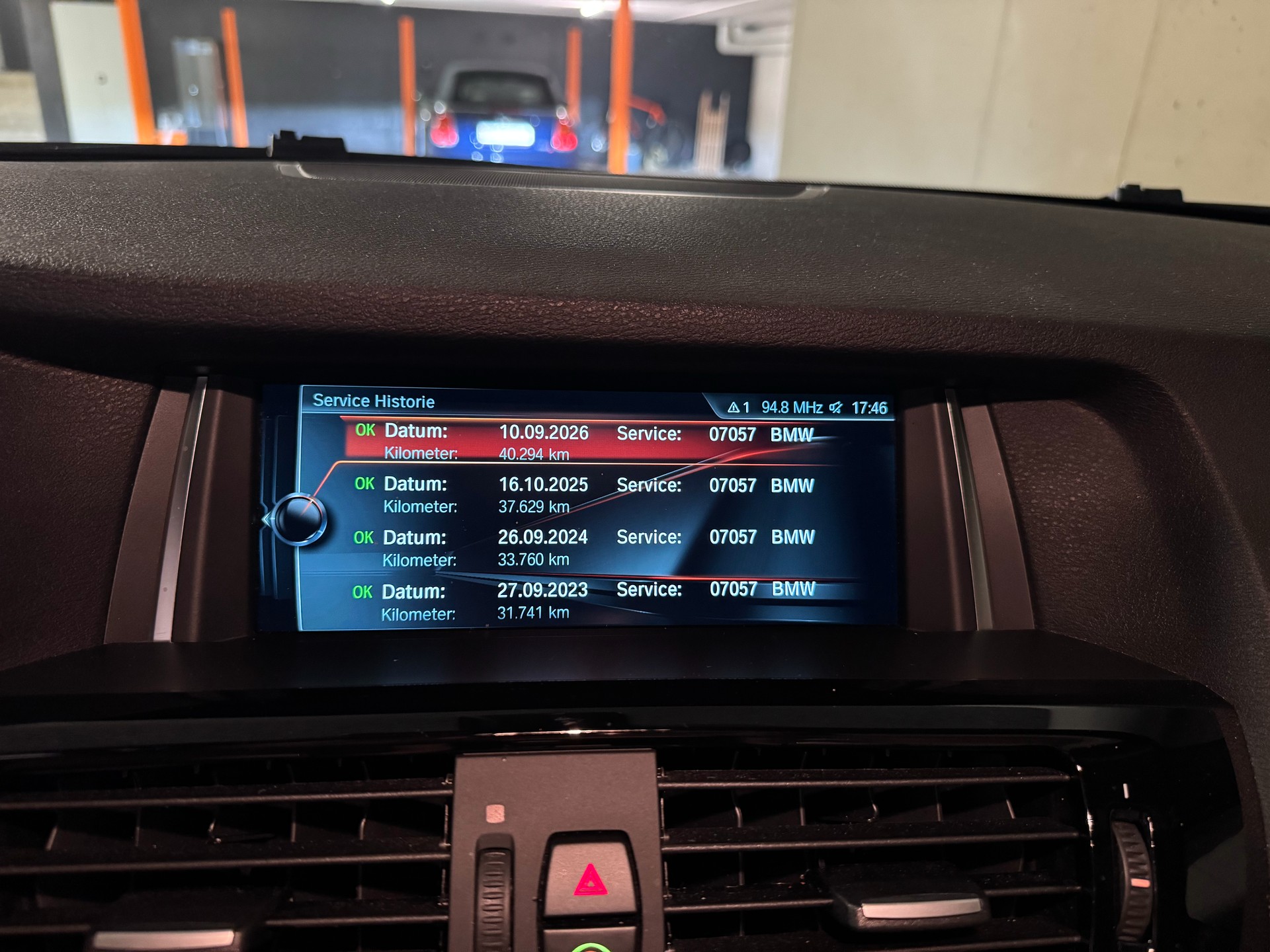 BMW 28i xDrive M Sport-image-16