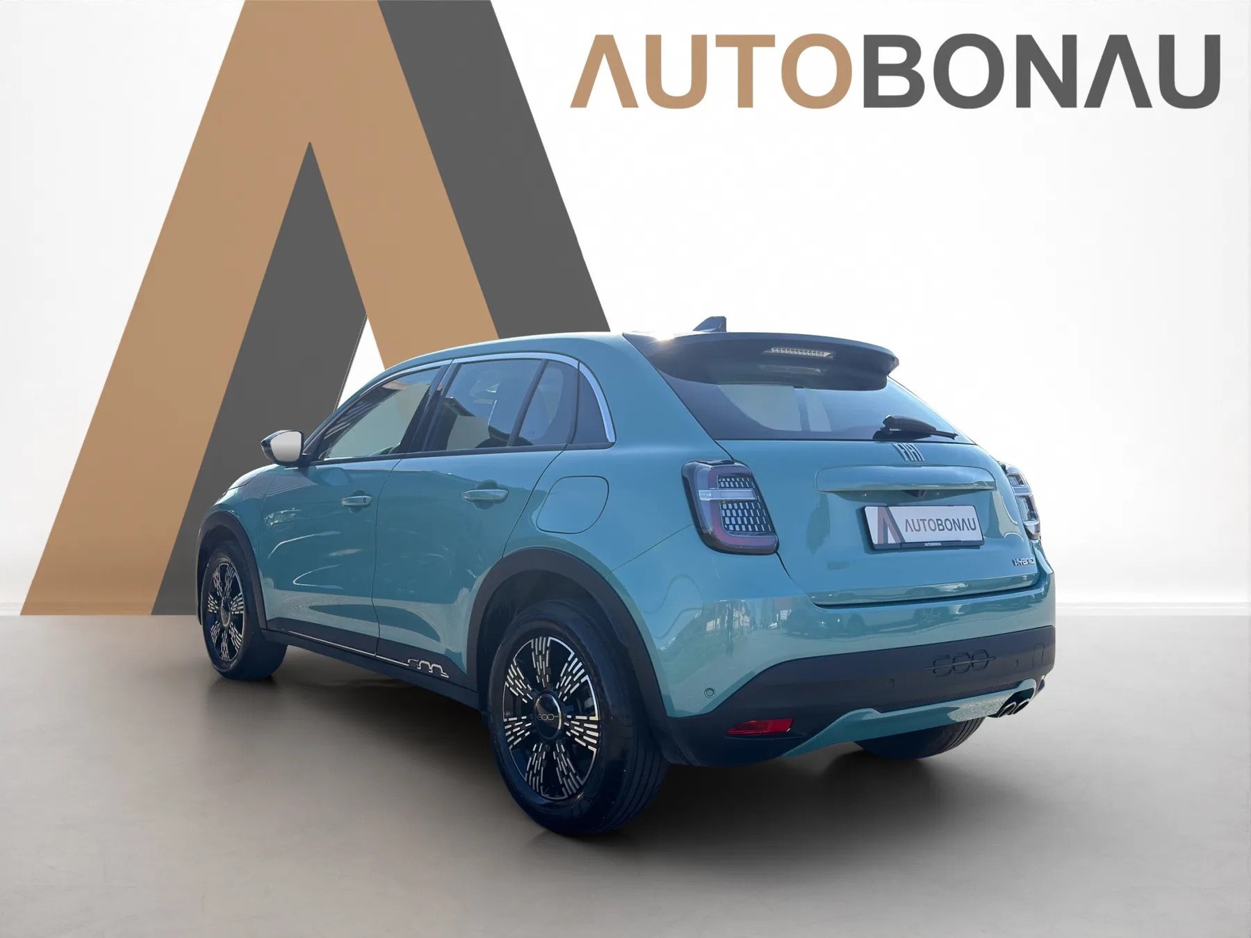 FIAT 600 1.2 Hybrid 145 Cult-image-2