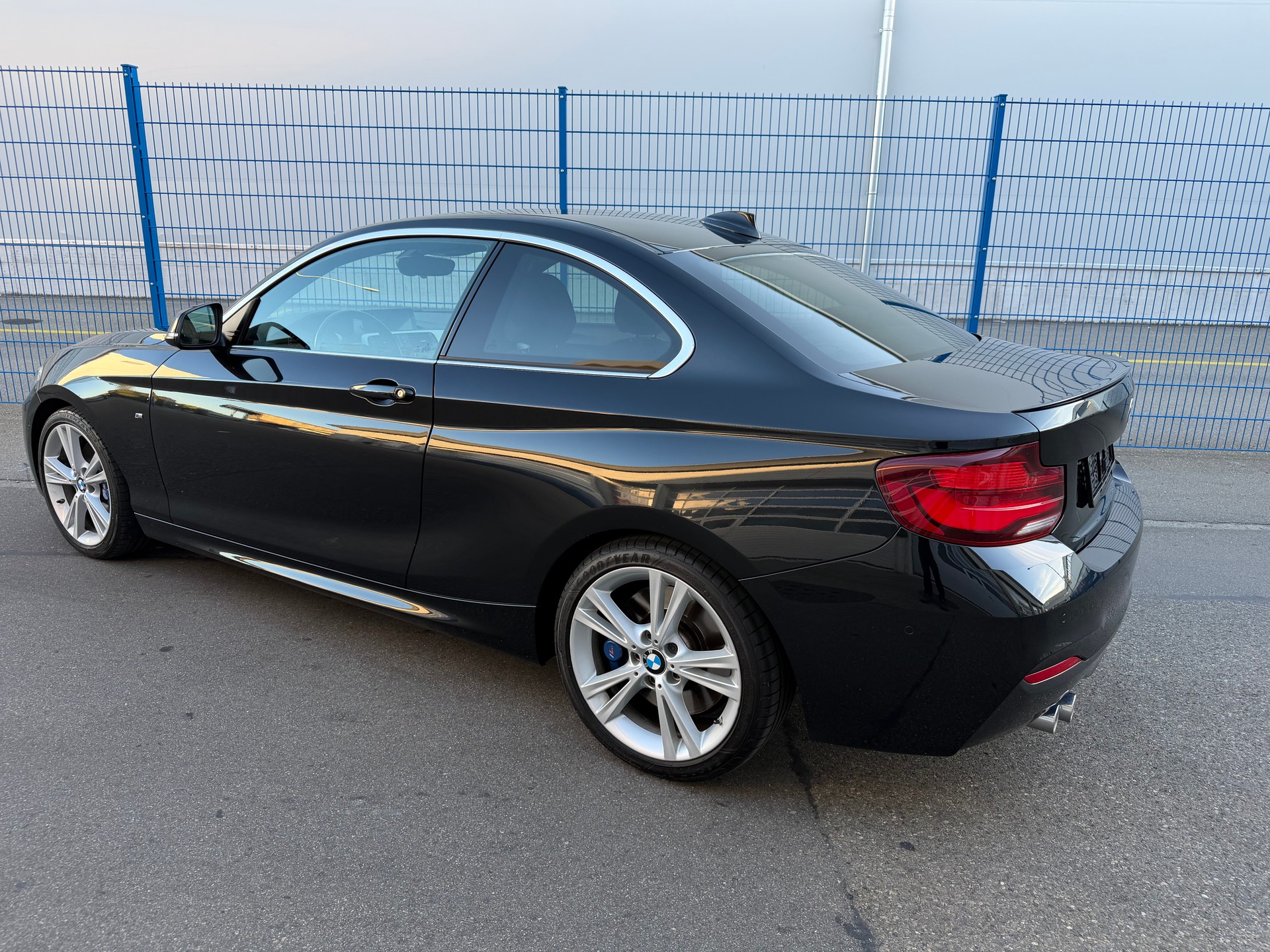 BMW 218i Steptronic M Sport-image-5
