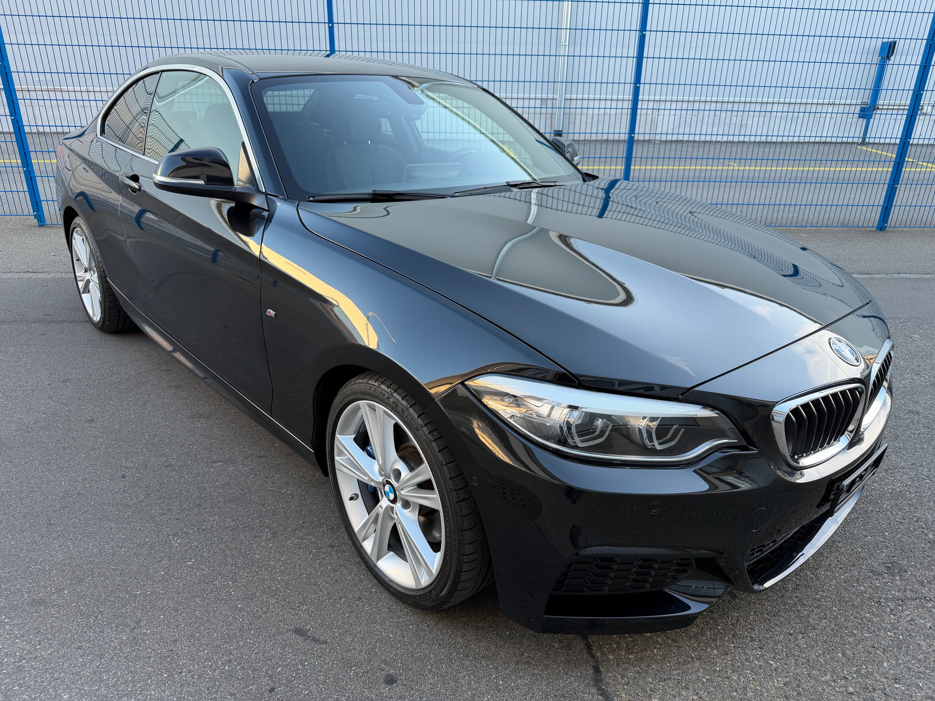 BMW 218i Steptronic M Sport-image-0