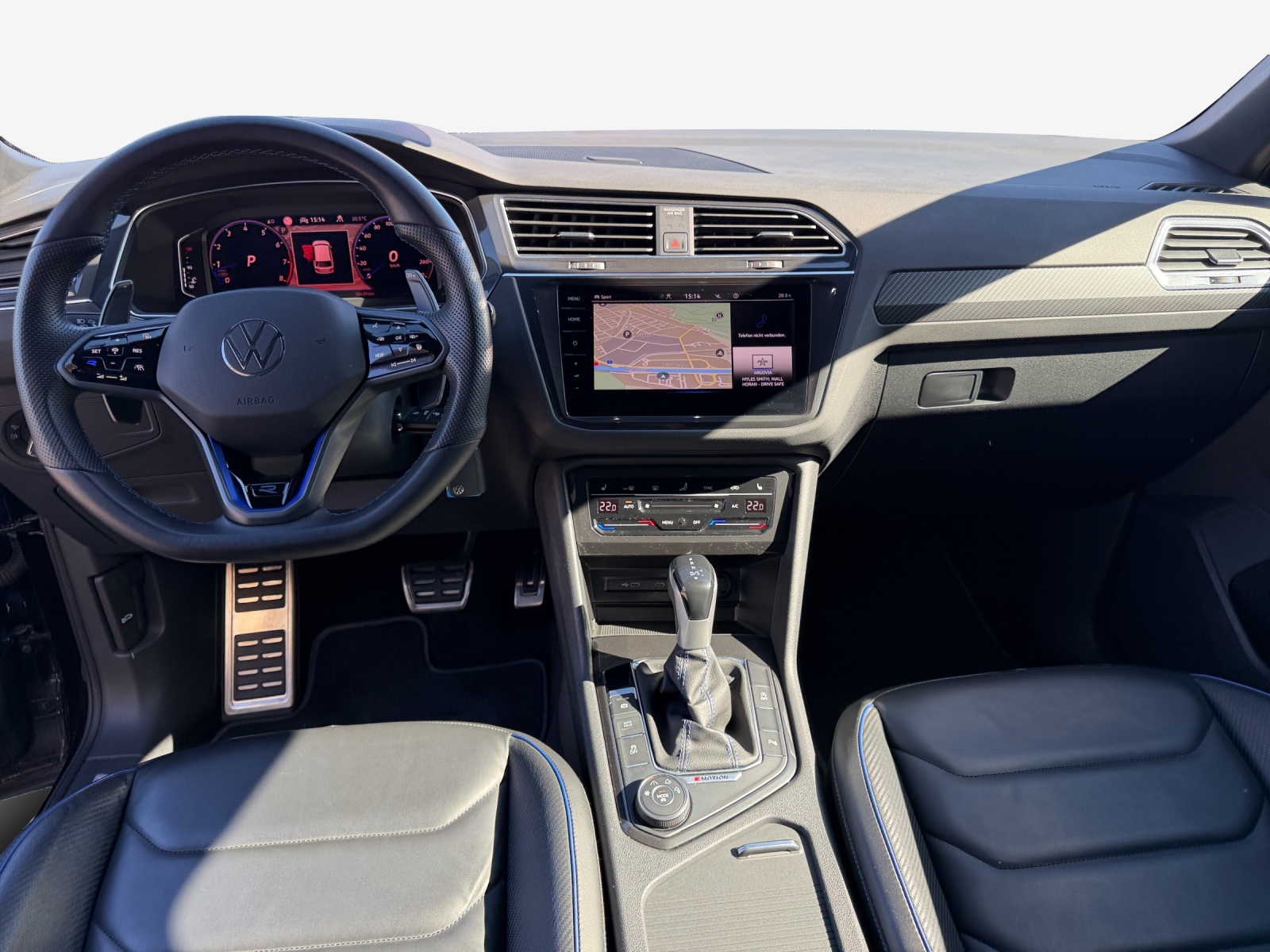 VW Tiguan 2.0TSI R 4Motion DSG-image-8