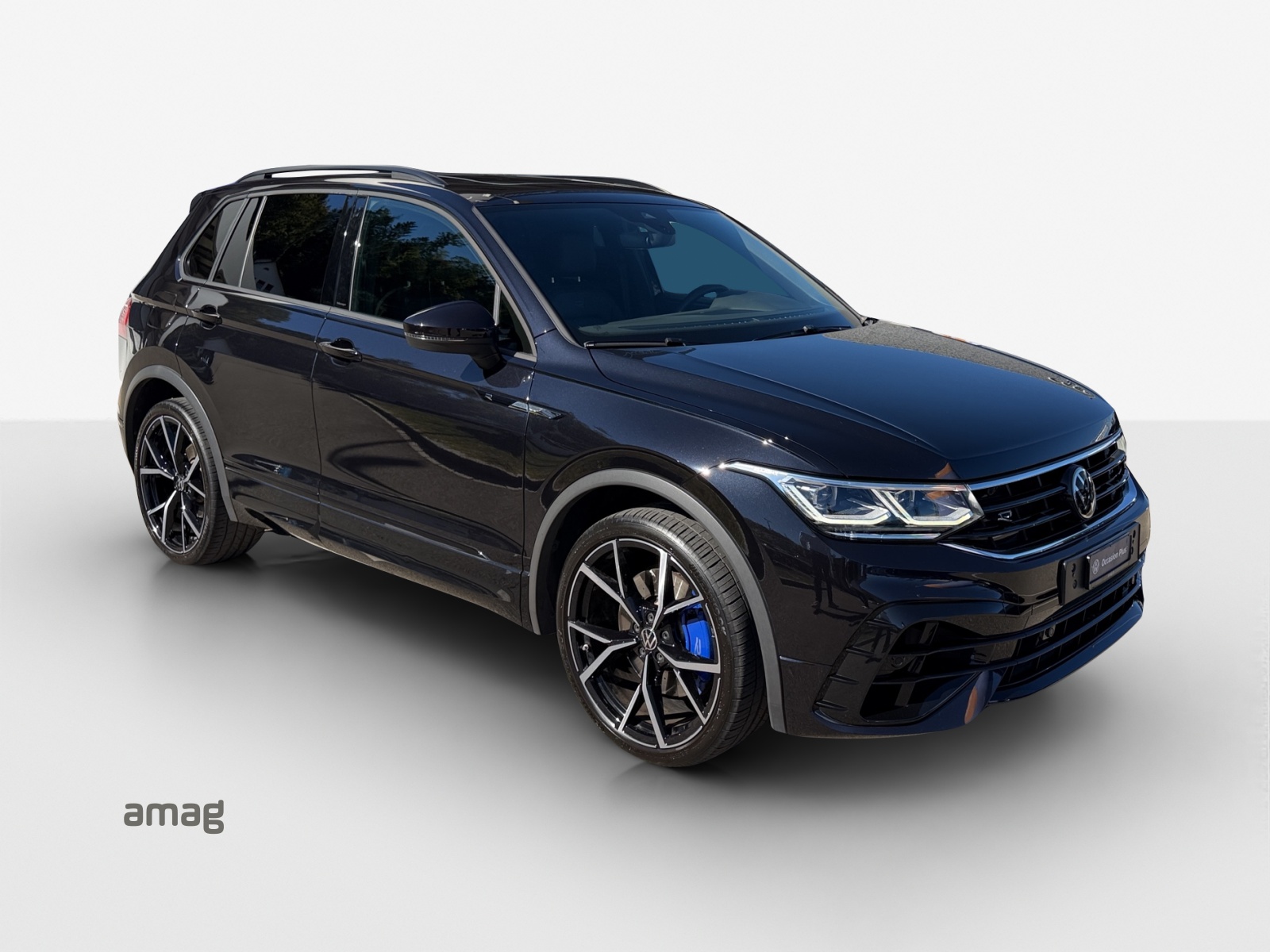 VW Tiguan 2.0TSI R 4Motion DSG-image-5