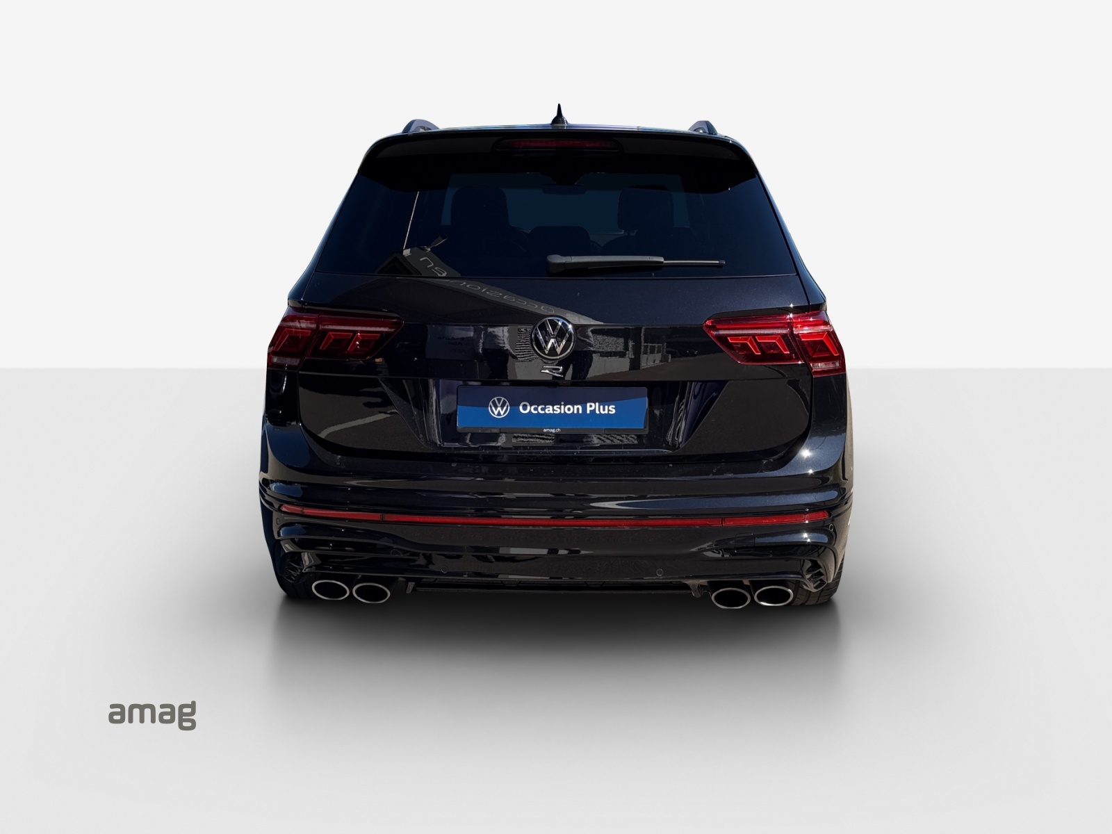 VW Tiguan 2.0TSI R 4Motion DSG-image-3