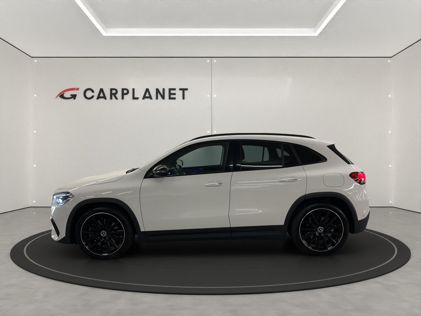 MERCEDES-BENZ GLA-Klasse H247 GLA 250 AMG Line 4matic-showroom-element-2