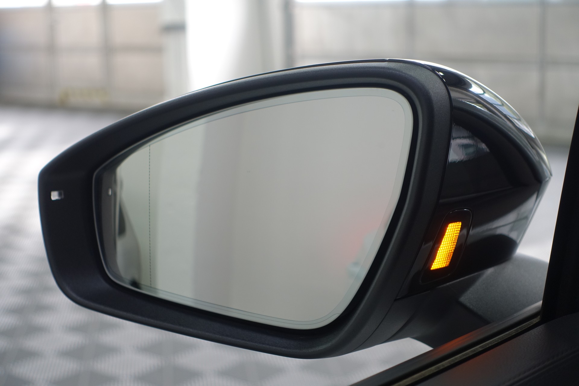 VW Tiguan 2.0 TSI Goal DSG 4motion-image-9