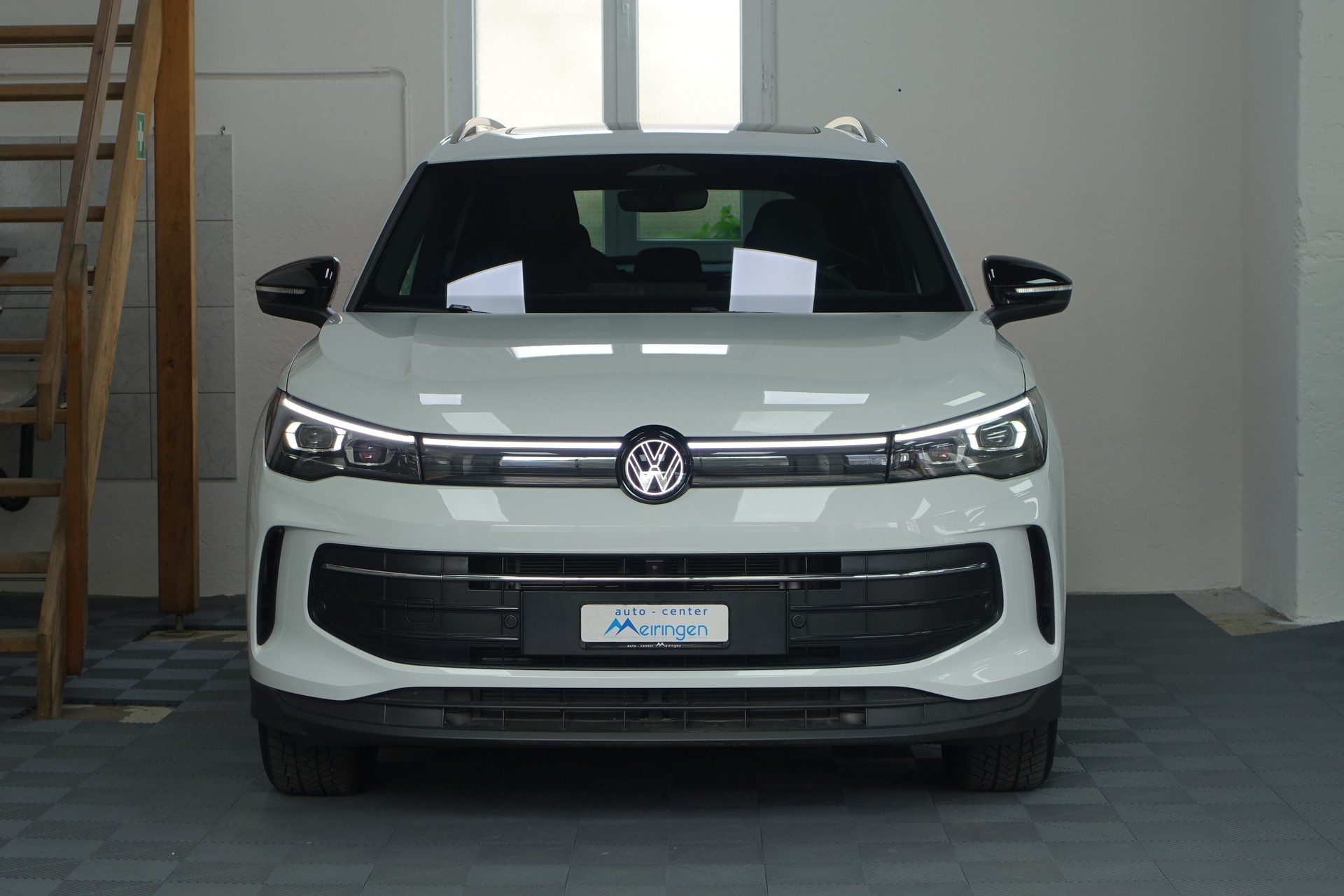 VW Tiguan 2.0 TSI Goal DSG 4motion-image-2