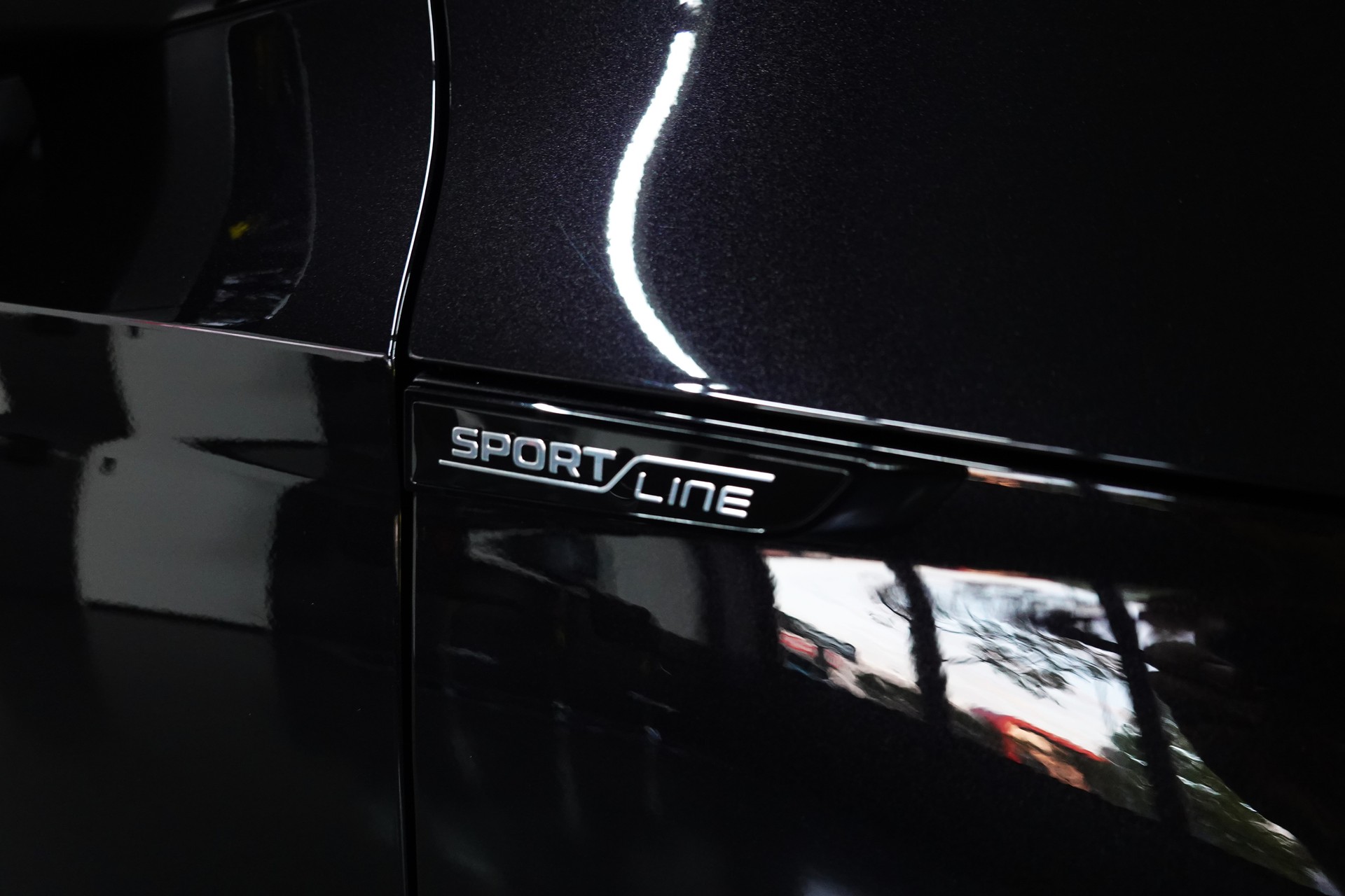SKODA OCTAVIA COMBI 2.0 TSI DSG BLACK SPORT LINE 4x4-image-49
