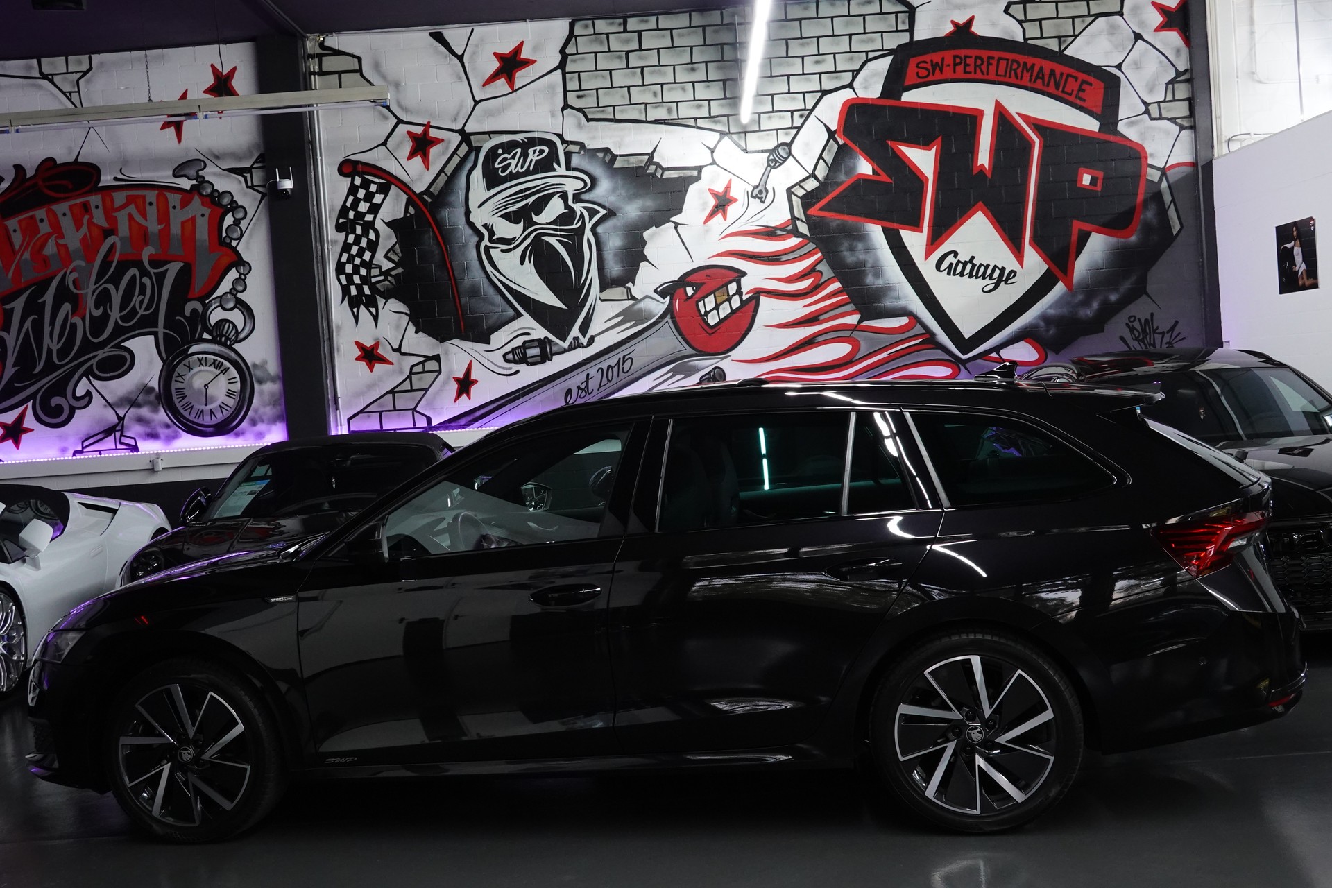 SKODA OCTAVIA COMBI 2.0 TSI DSG BLACK SPORT LINE 4x4-image-9
