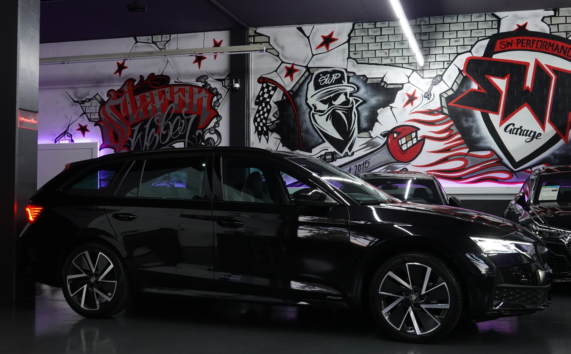 SKODA OCTAVIA COMBI 2.0 TSI DSG BLACK SPORT LINE 4x4-image-13