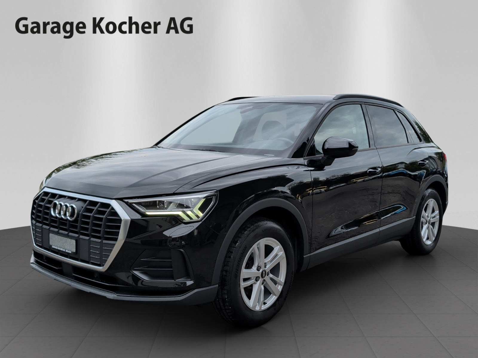 AUDI Q3 35 TFSI S line Attraction S-tronic-image-0