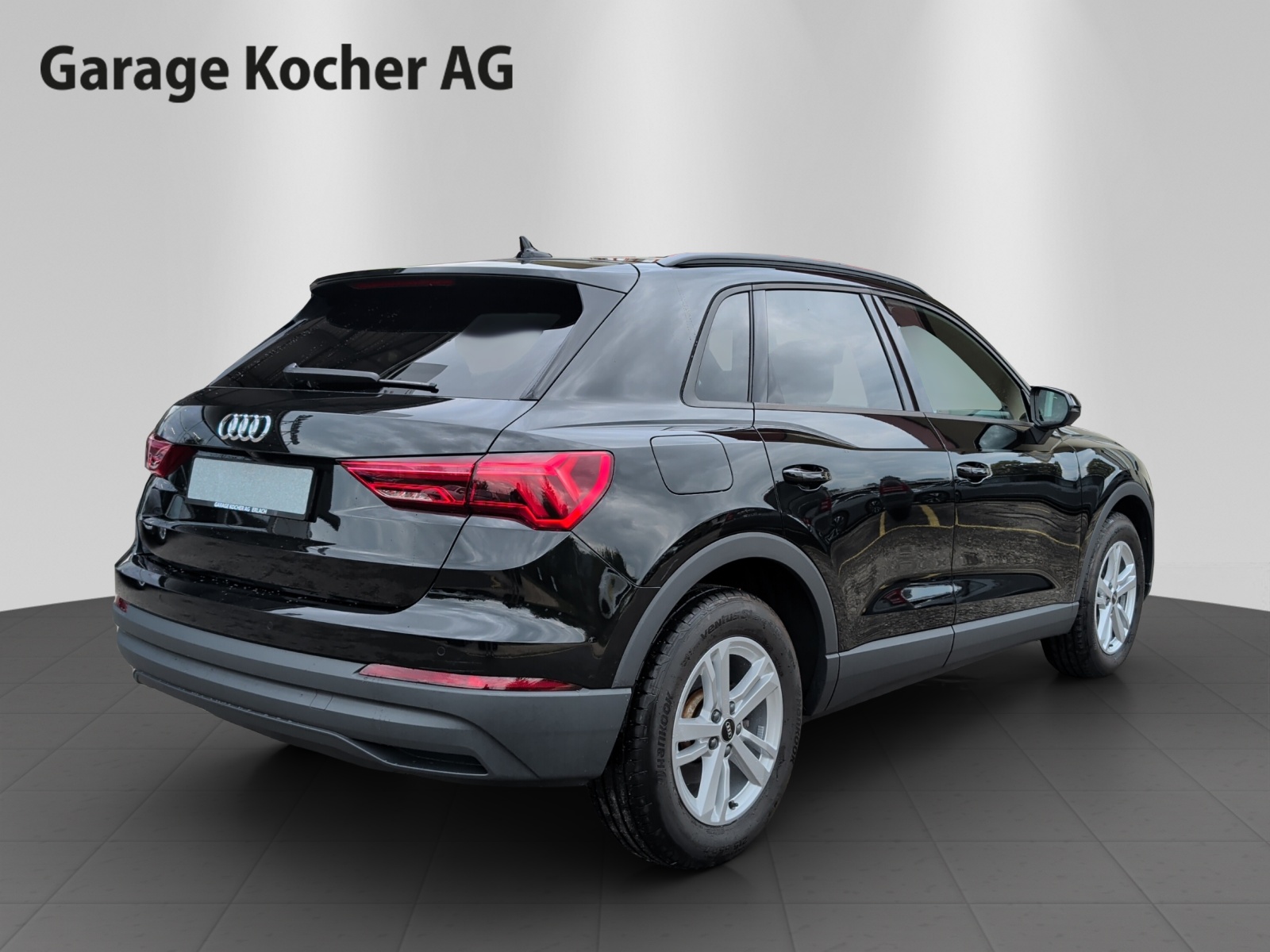 AUDI Q3 35 TFSI S line Attraction S-tronic-image-5