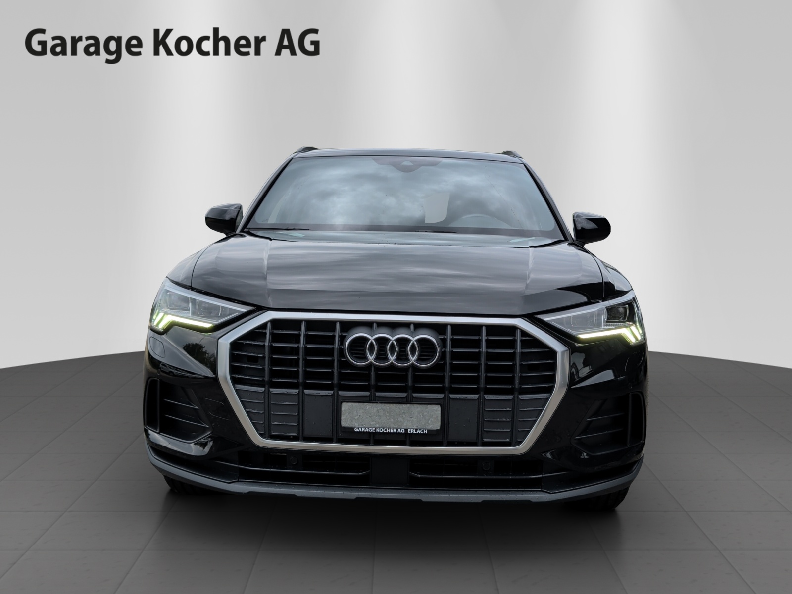 AUDI Q3 35 TFSI S line Attraction S-tronic-image-1