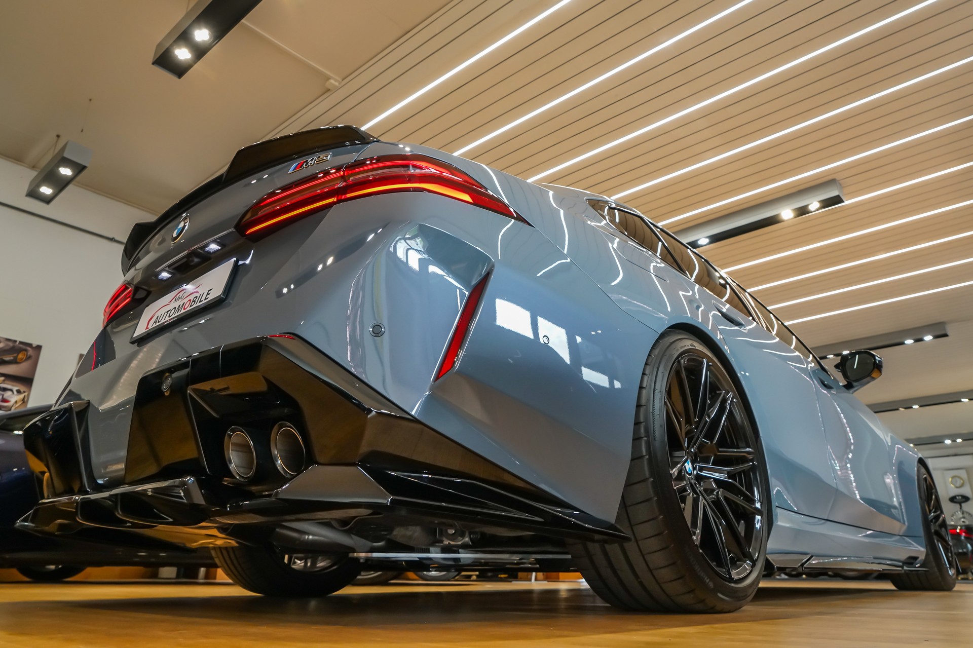 BMW M5 xDrive Individual Storm Bay-image-9