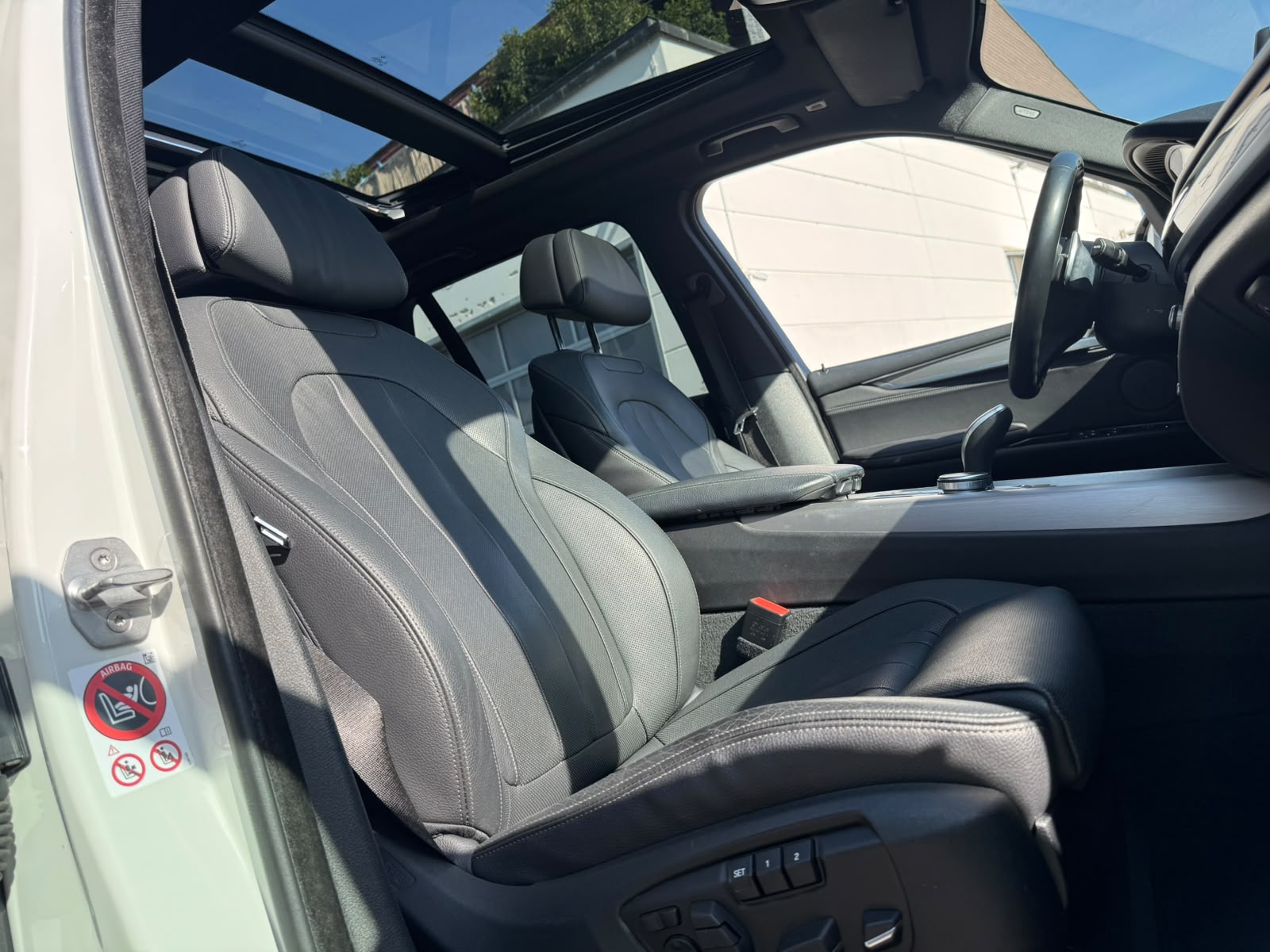 BMW X5 xDrive M50d Steptronic-image-14