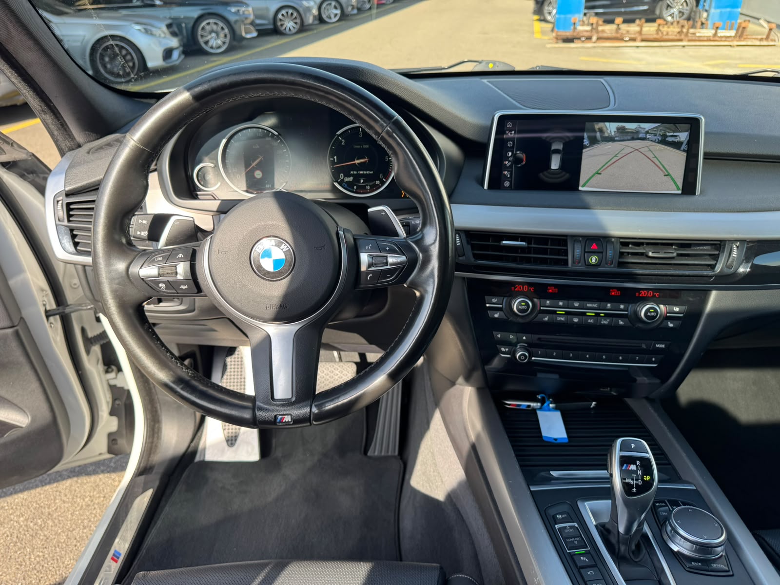 BMW X5 xDrive M50d Steptronic-image-10