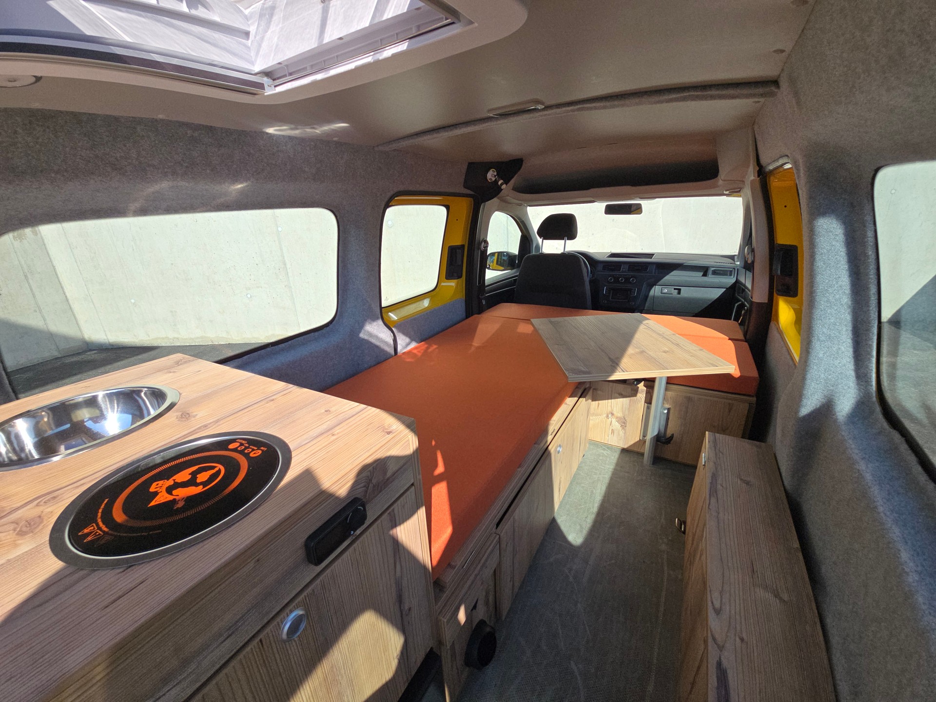 VW GEOVAN L - 102 PS - Benzin - Klima - PDC - DAB+ - 2 x Schiebetür - grosses Fensterpaket-image-12
