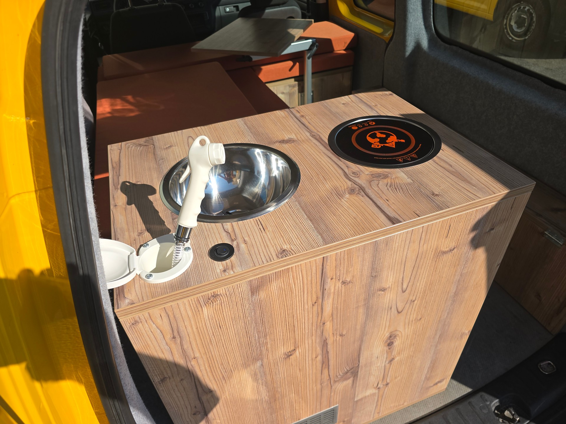 VW GEOVAN L - 102 PS - Benzin - Klima - PDC - DAB+ - 2 x Schiebetür - grosses Fensterpaket-image-6
