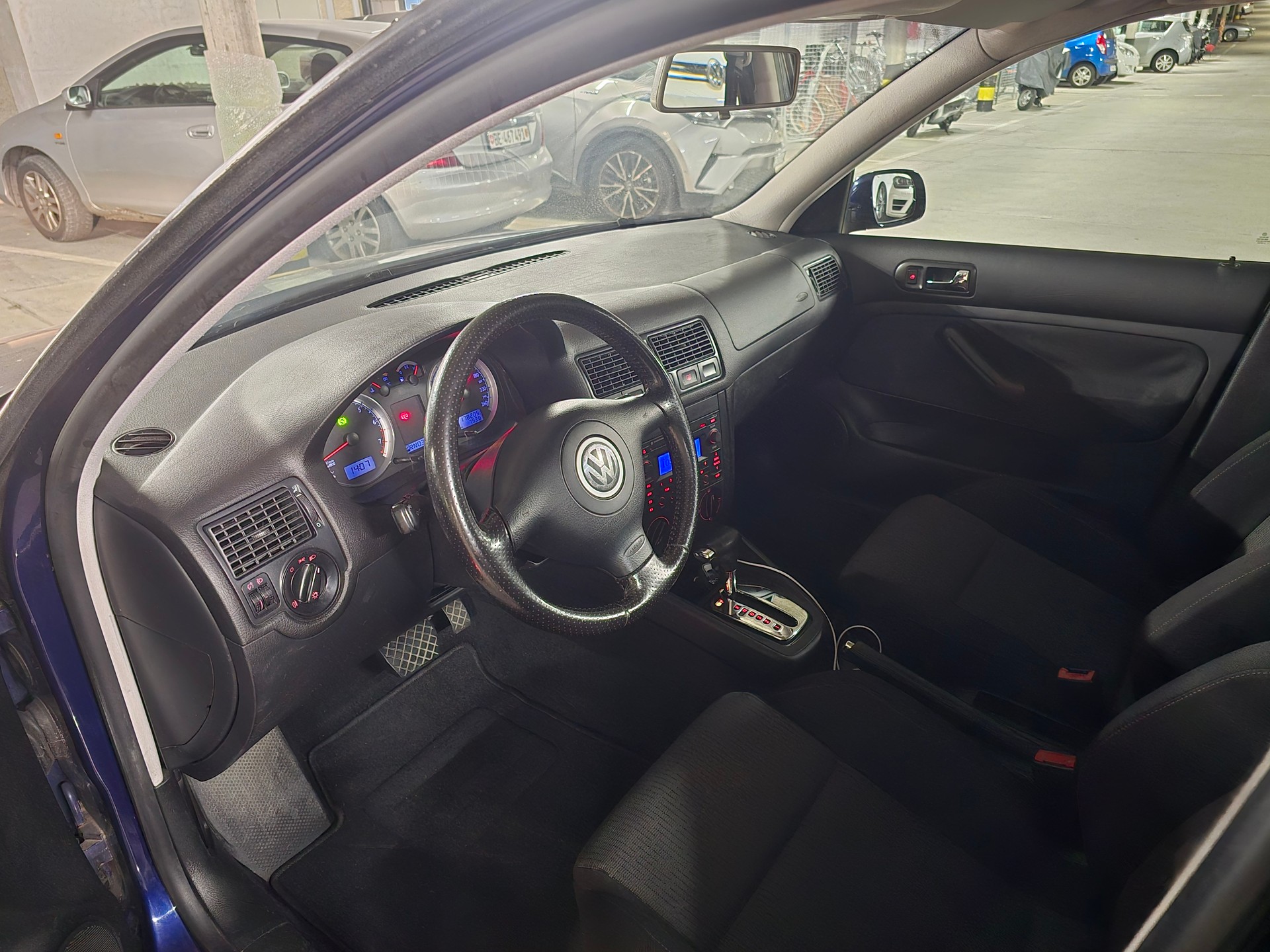 VW 1.6 Basis-image-3