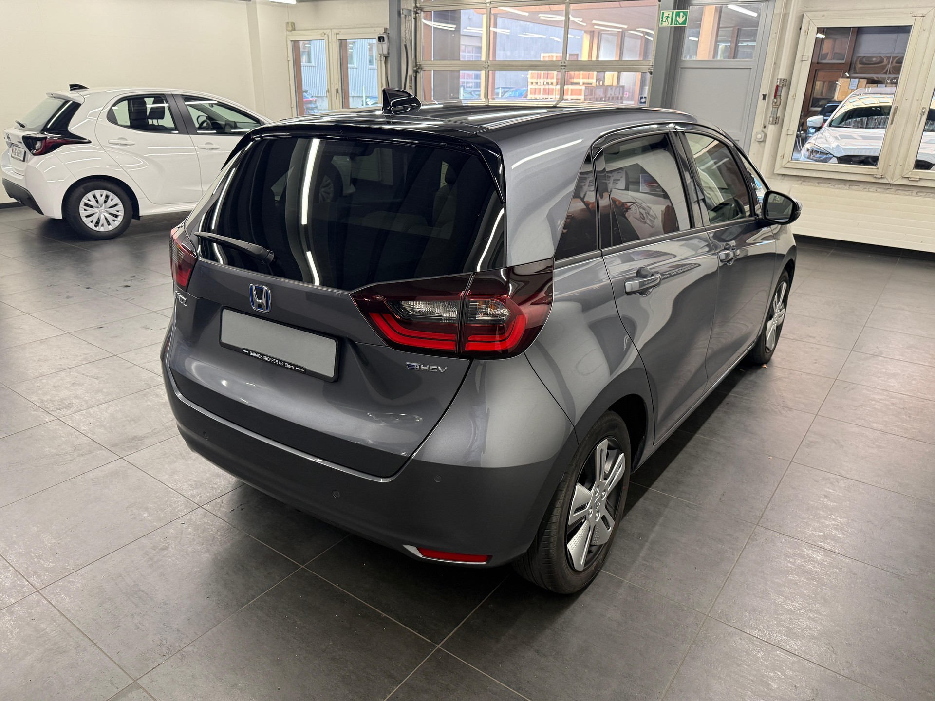 HONDA Jazz 1.5 i-MMD Executive-image-4
