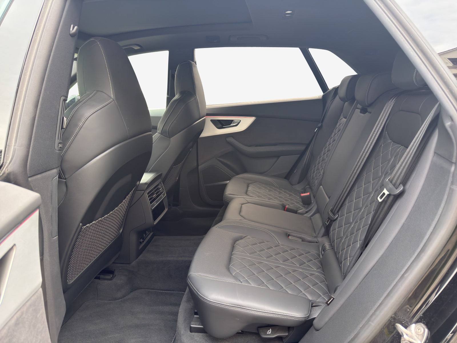 AUDI Q8 SUV 50 TDI quattro tiptronic-image-11