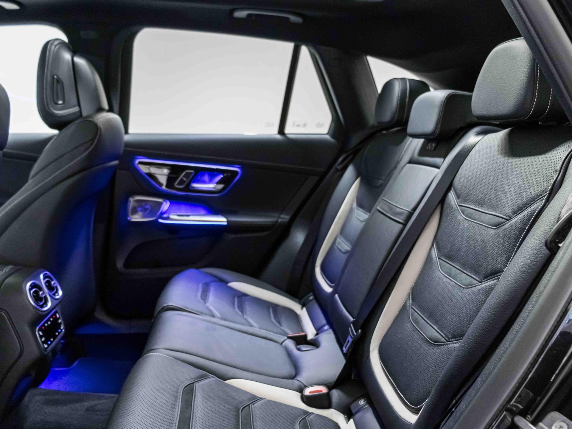 MERCEDES-BENZ GLC 53 AMG 4MATIC+-image-7