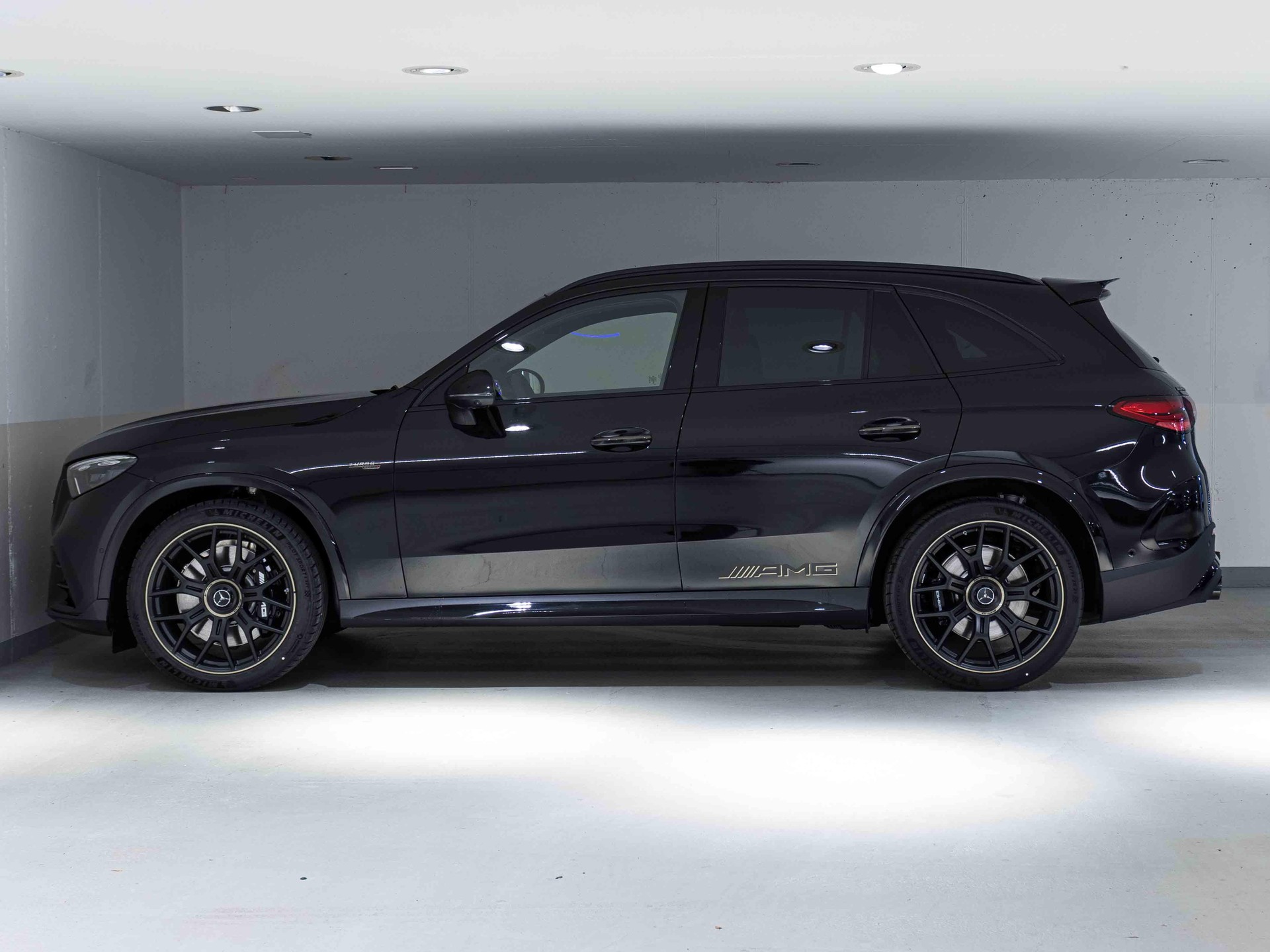 MERCEDES-BENZ GLC 53 AMG 4MATIC+-image-4