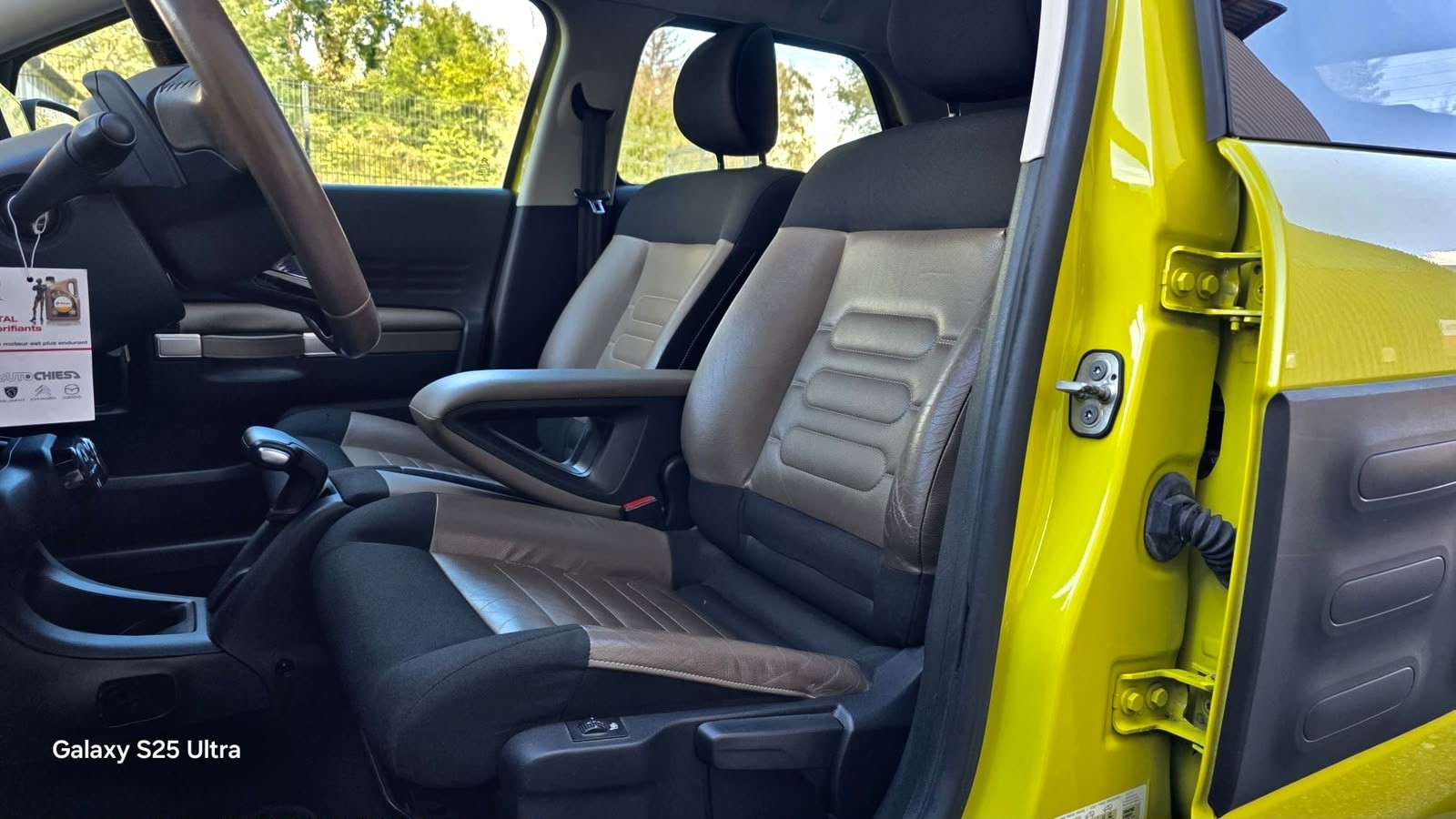 CITROEN C4 Cactus 1.6 e-HDi Feel ETG6-image-12