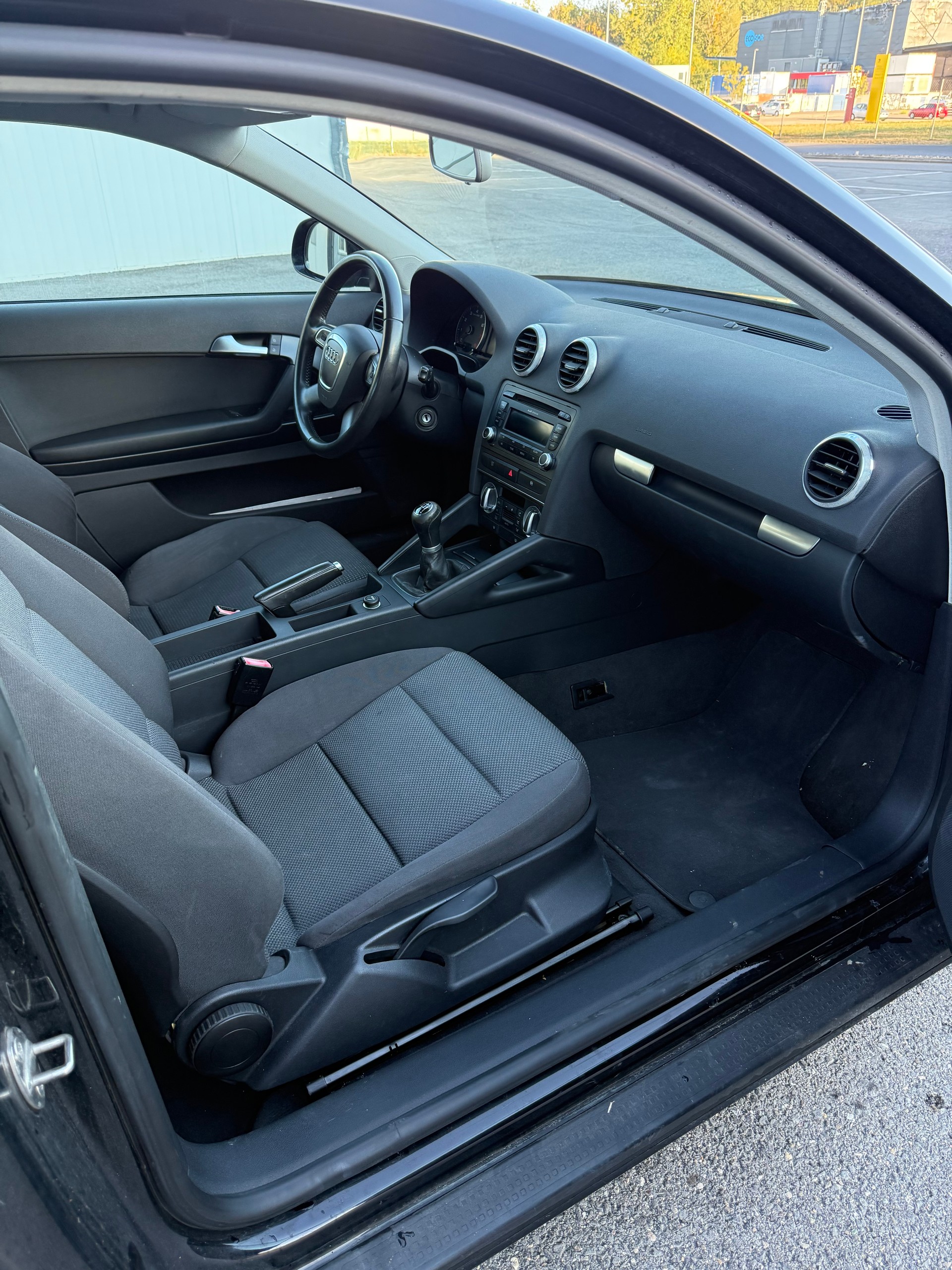 AUDI A3 1.8 TFSI Ambiente-image-5