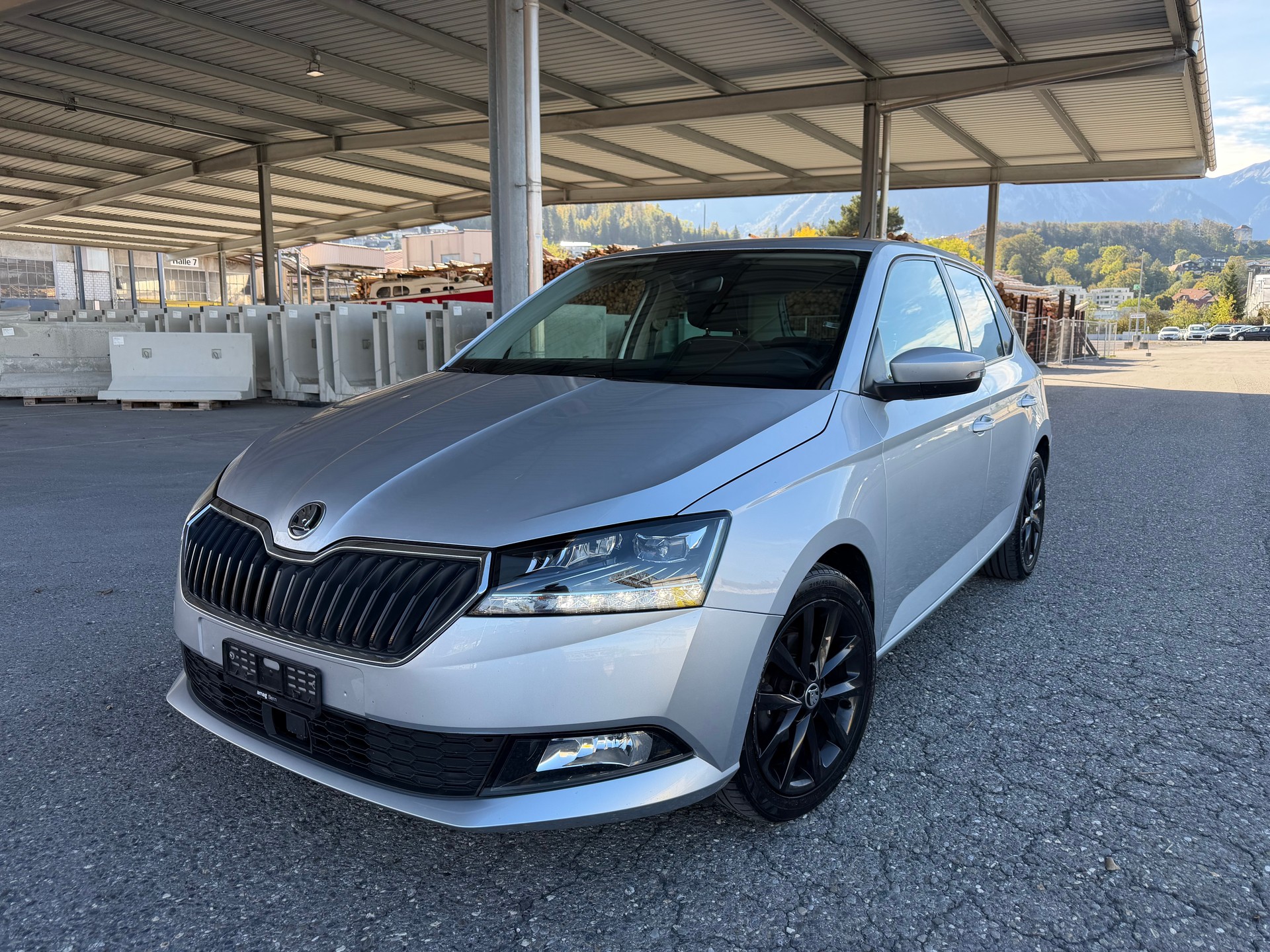 SKODA Fabia 1.0 TSI Ambition-image-1
