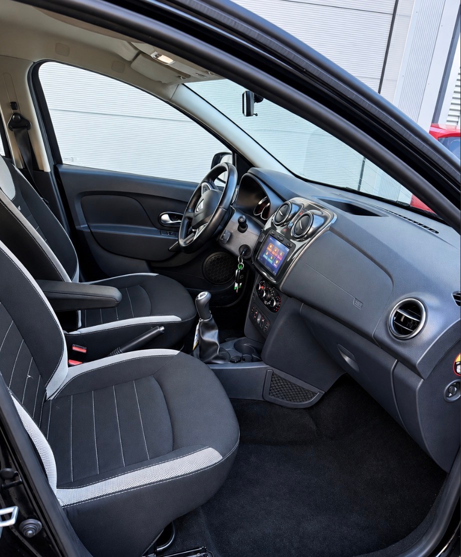 DACIA Sandero TCe 90 Stepway Unlimited 2-image-6