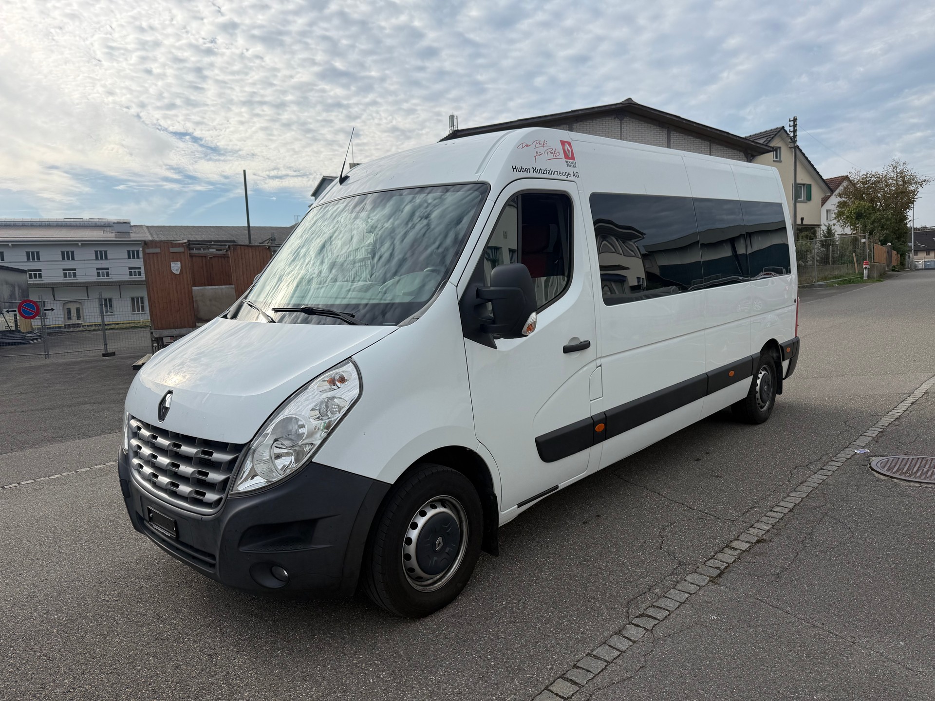 RENAULT Master T39 2.3dCi Minibus 17 L3H2 Quickshift-image-5